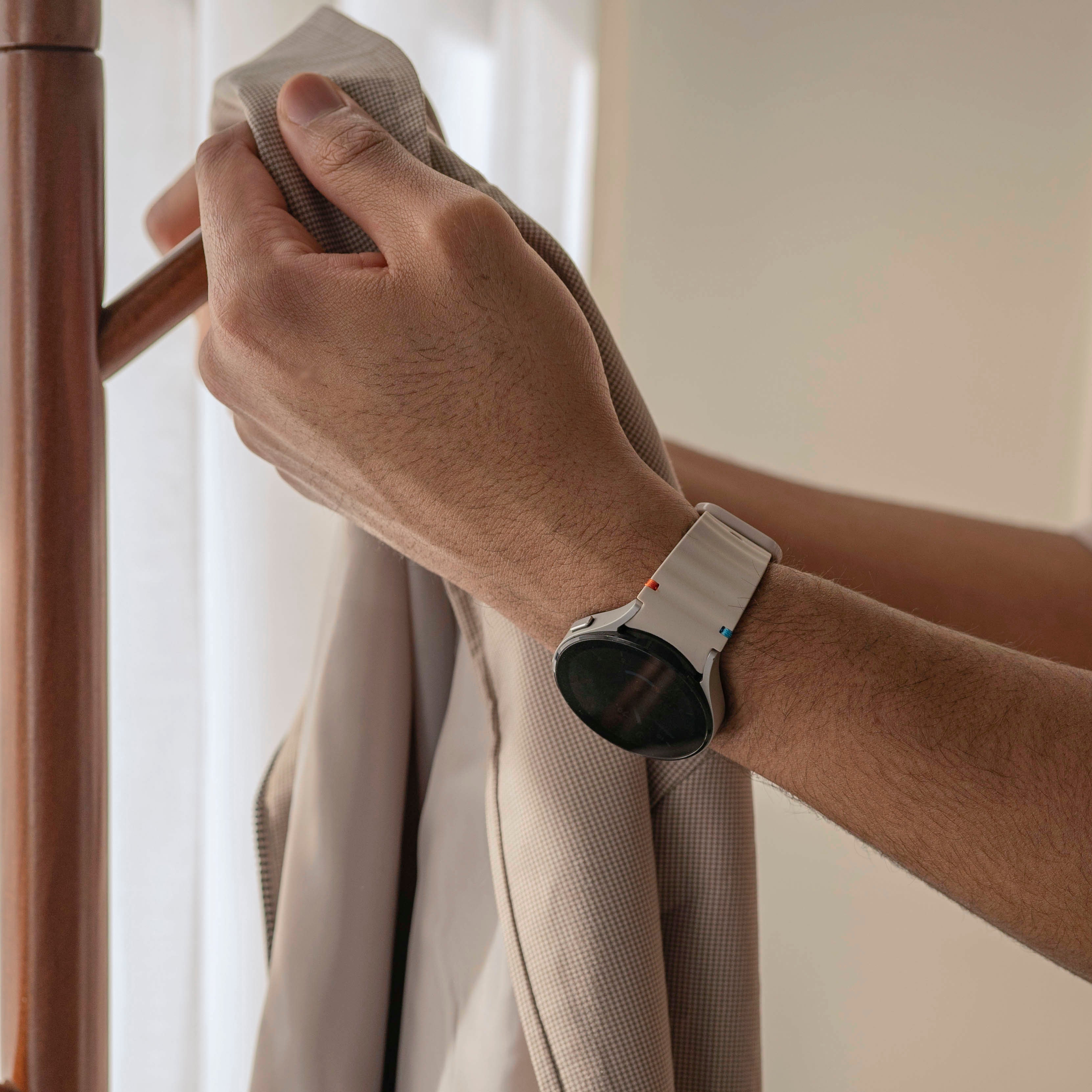 Samsung Galaxy Watch 5 40mm Wave Strap (Starlight)