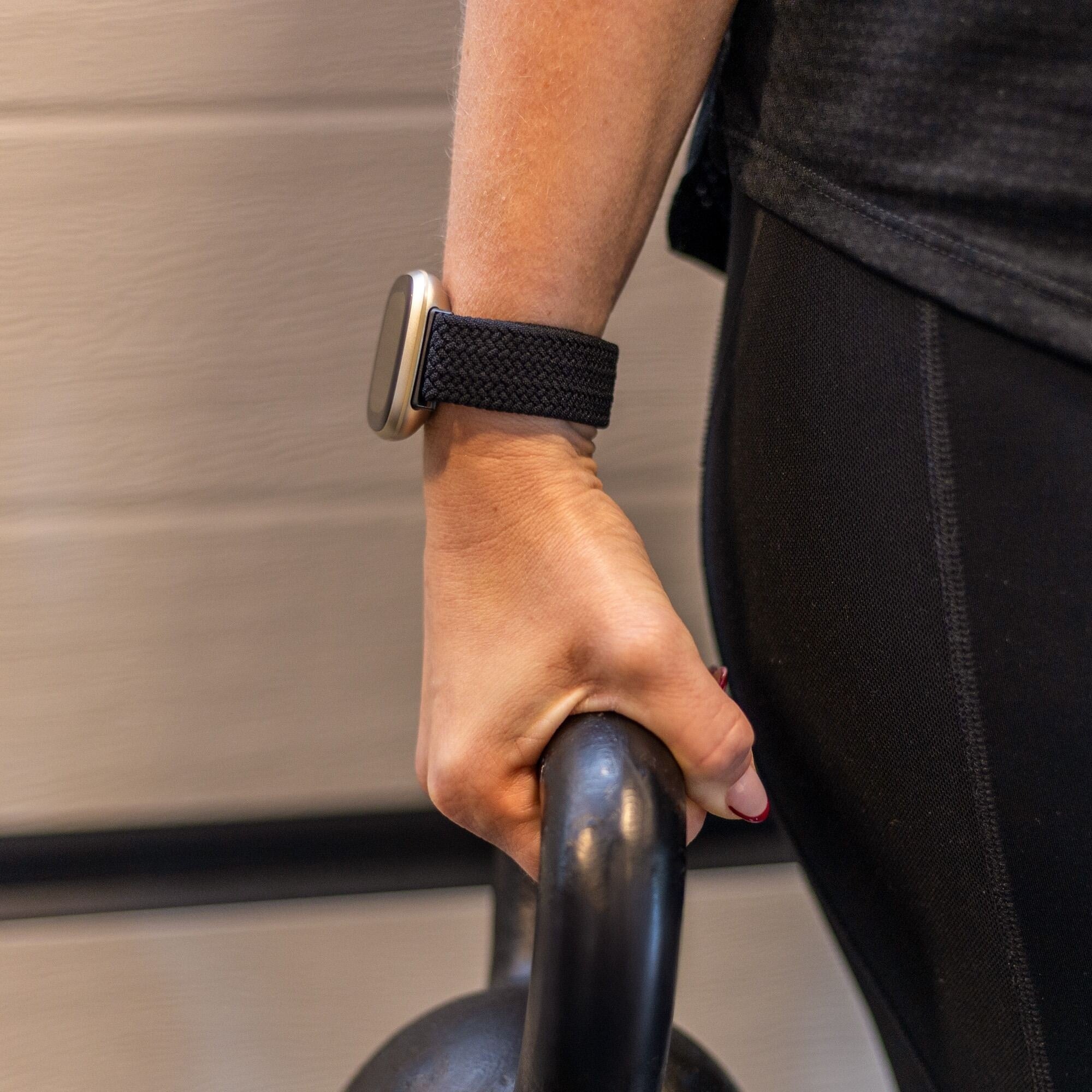 Fitbit Versa 3 verstellbares geflochtenes Armband (Schwarz)