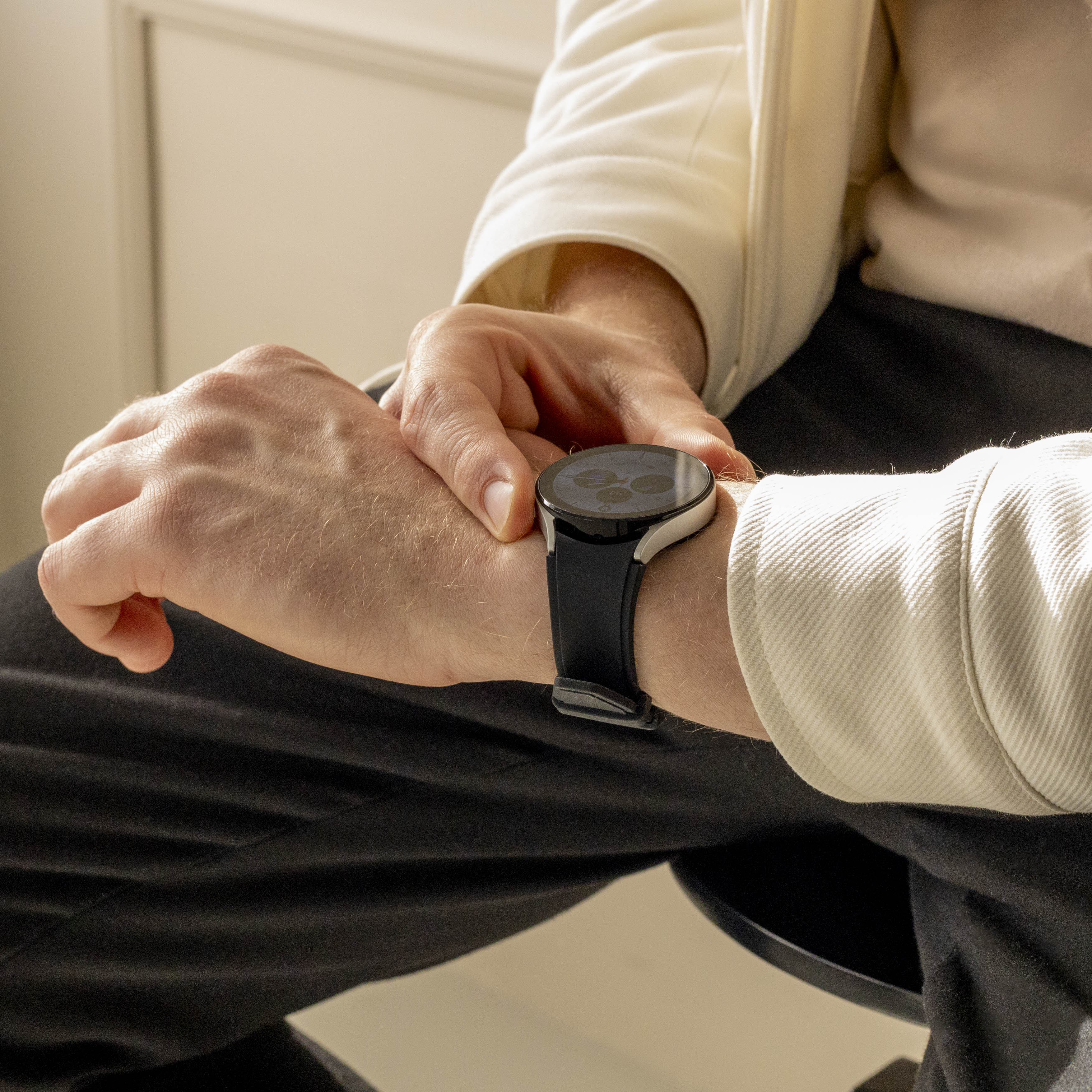 Samsung Galaxy Watch 7 - 44mm Silikonarmband 'Perfect fit' (Schwarz)