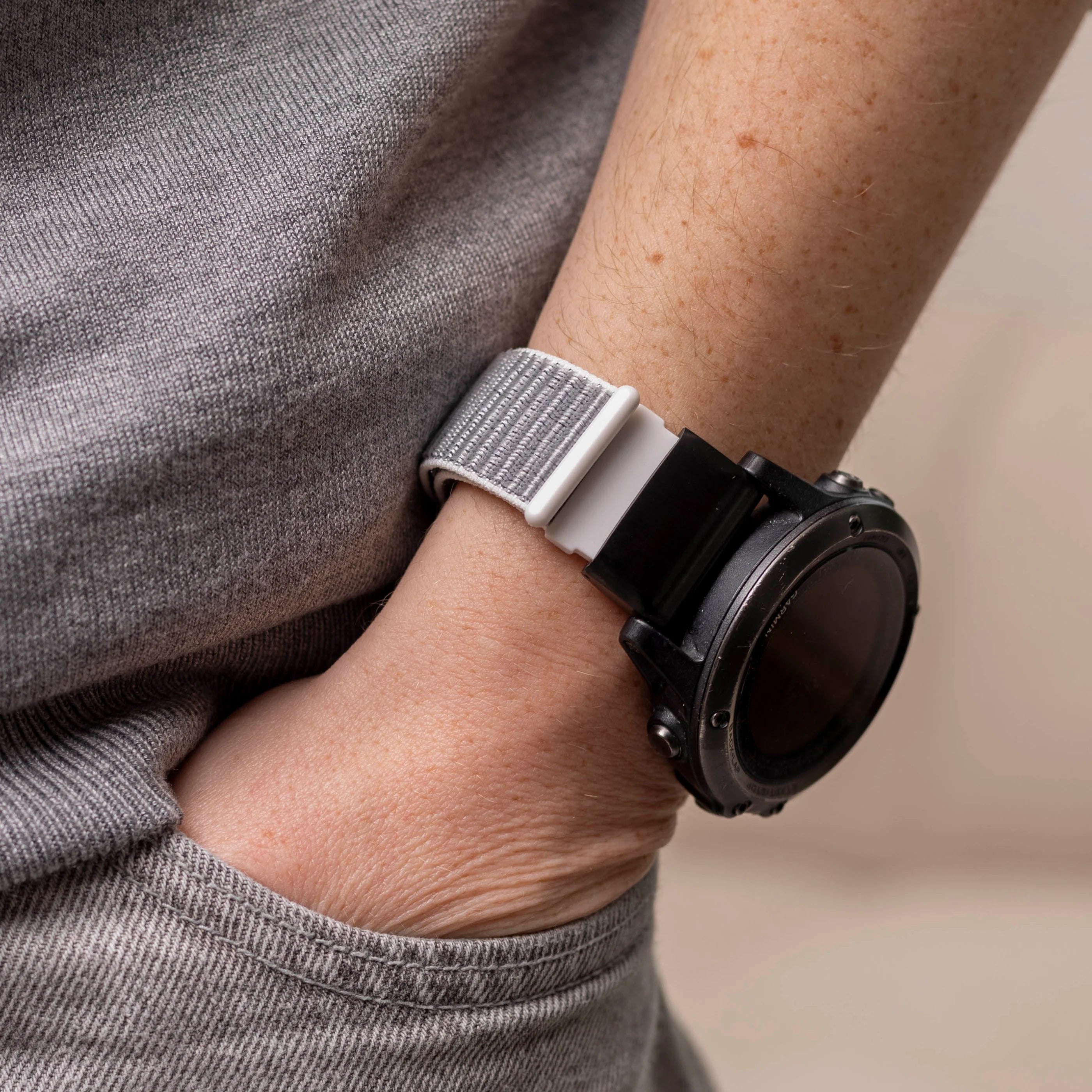 Garmin Fenix 7 Nylonarmband (Muschel)