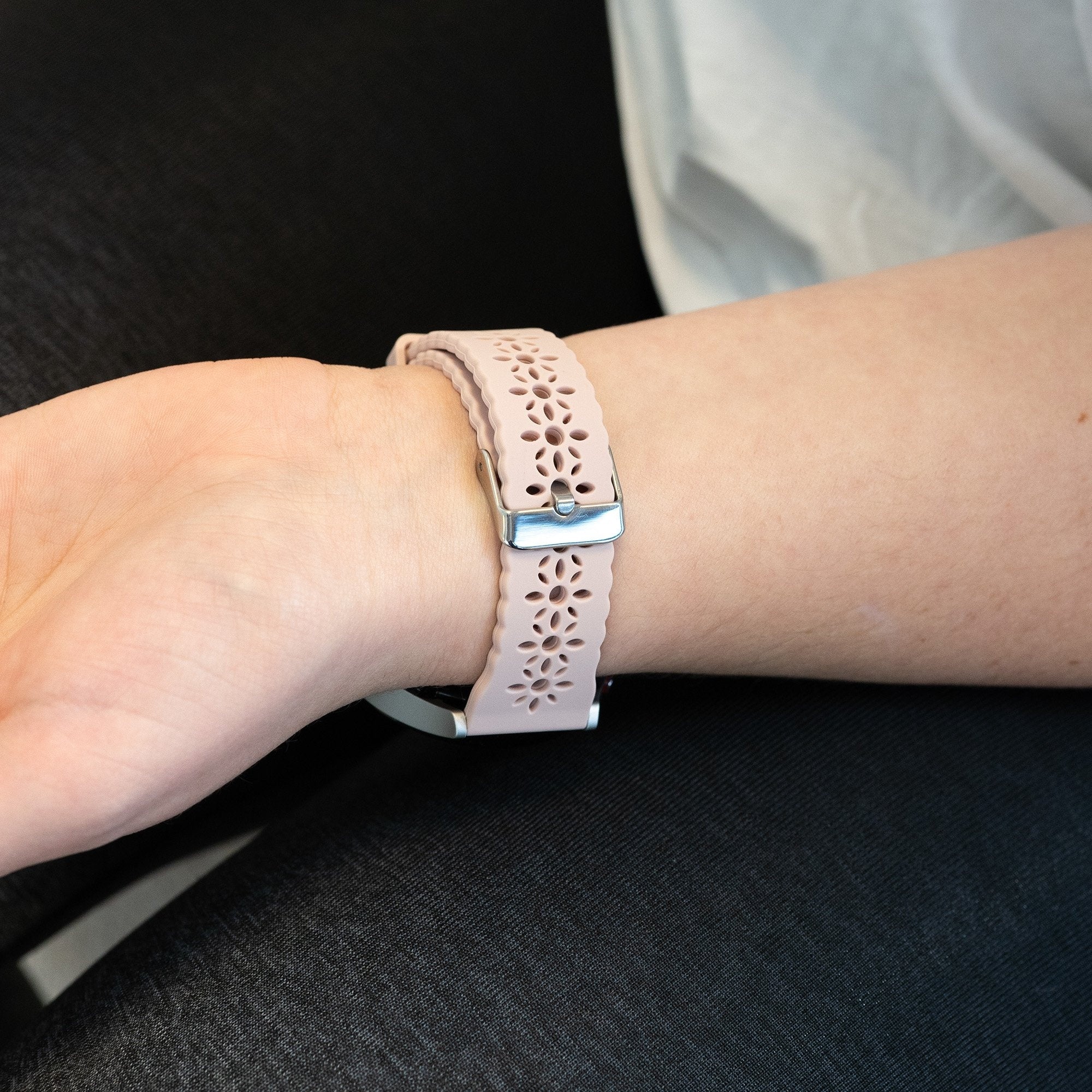 Bandz Coros Apex 42mm Silikonarmband mit Muster (Rosa)