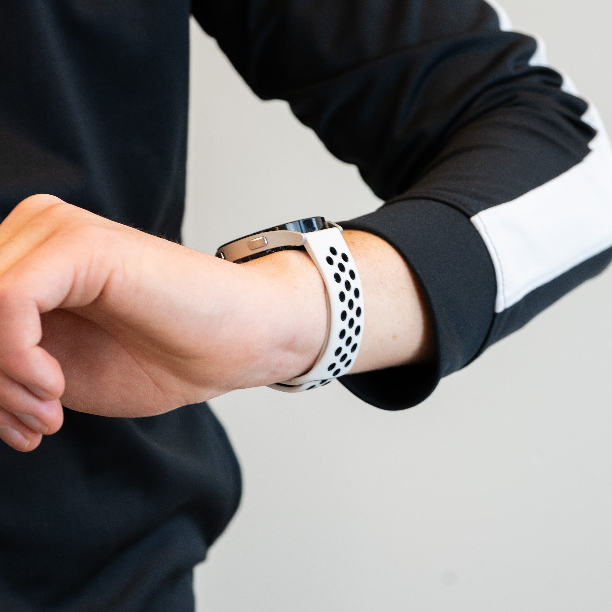 Bandz Amazfit Active 2 Sportarmband 'Deluxe' (Weiß/Schwarz)