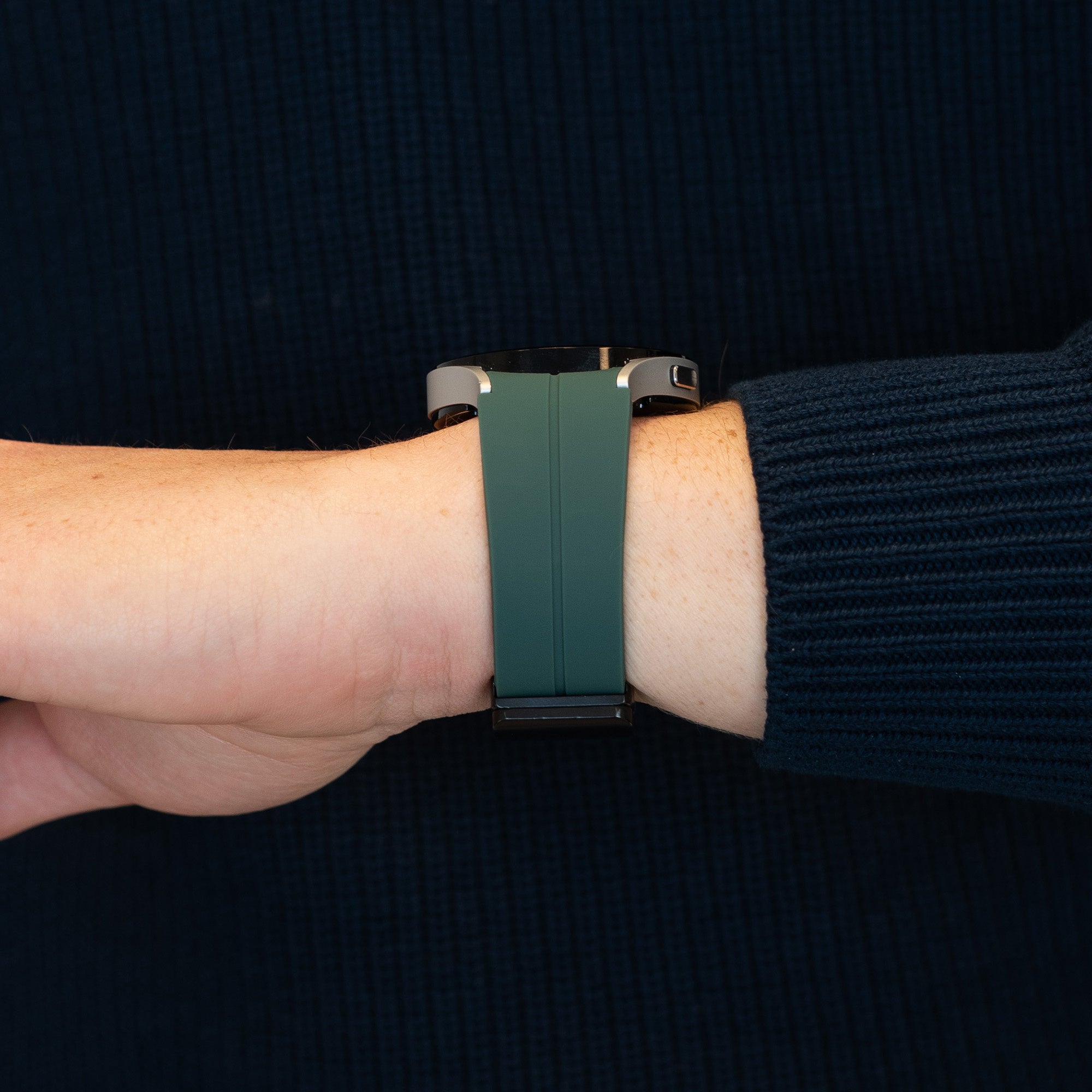 Bandz Samsung Galaxy Watch 5 Pro Silicone Strap with D-Buckle (Dark Green)