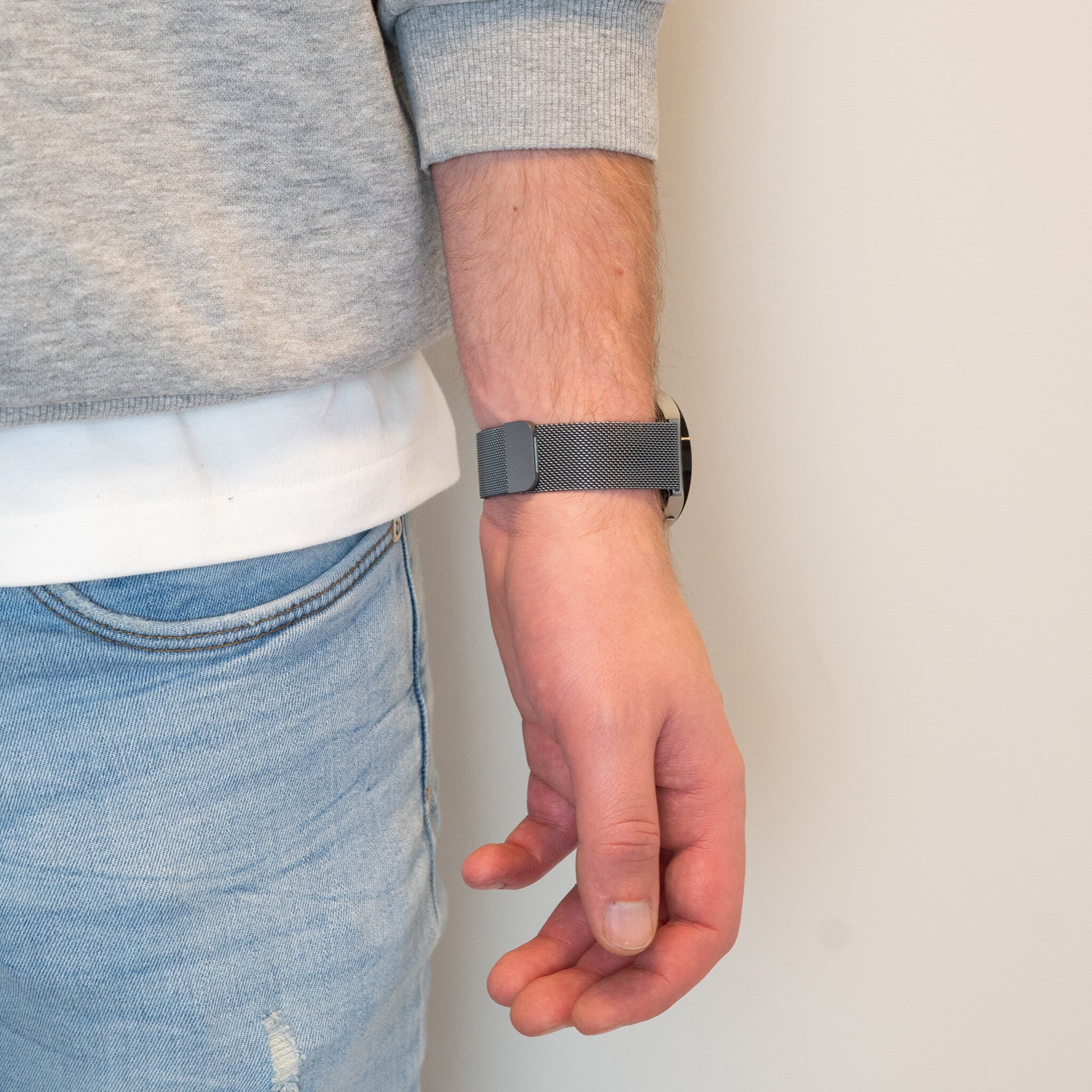 Bandz Samsung Galaxy Watch 5 Pro Milanese Loop Armband (Grau)