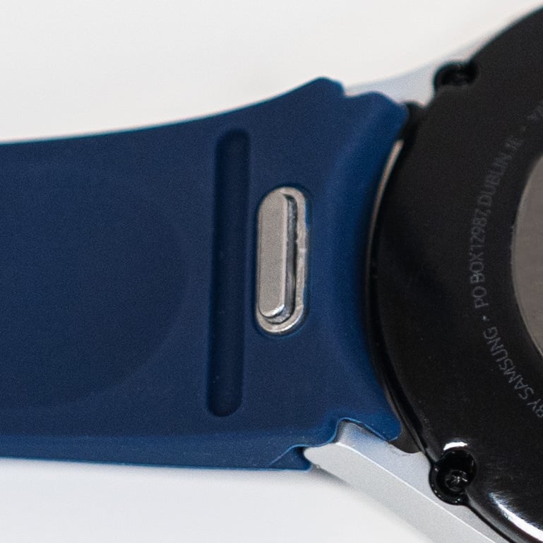 Samsung Galaxy Watch 4 40mm 'One push' Silicone Strap (Dark Blue)