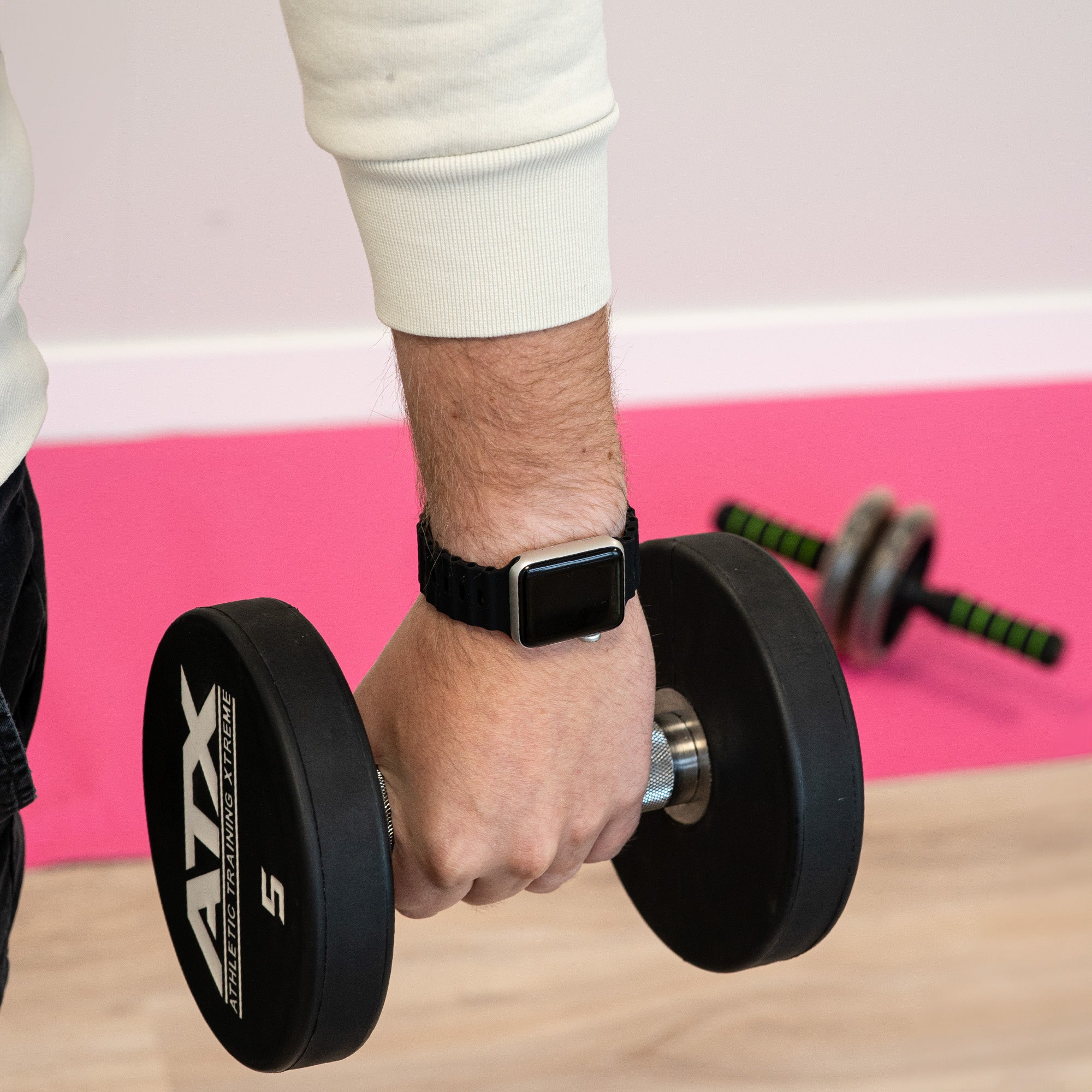 Apple Watch Ocean Strap with Snap Closure (Black)