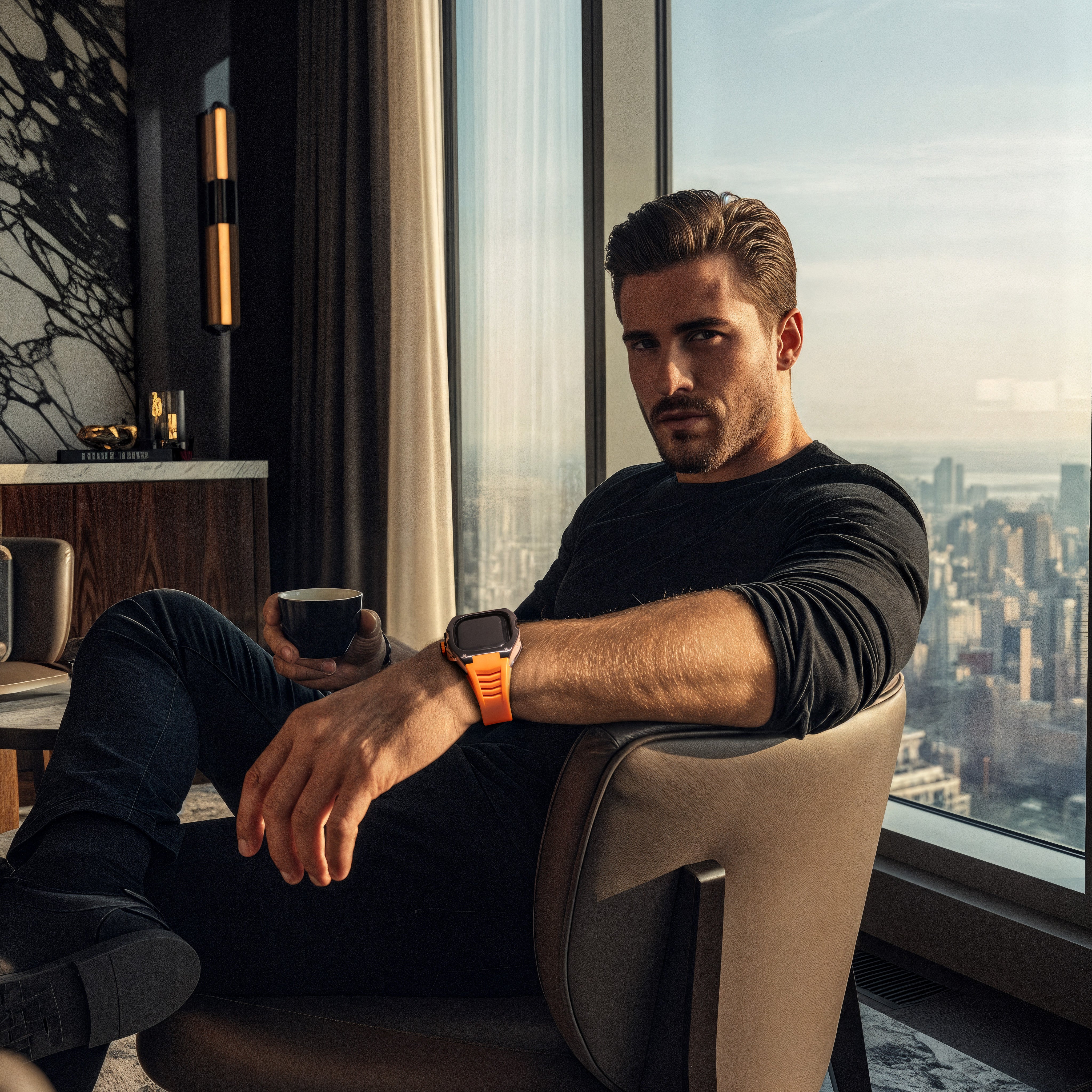 Reqior Apple Watch Ultra Hülle mit integriertem Gummi-Armband (Schwarz/Orange)