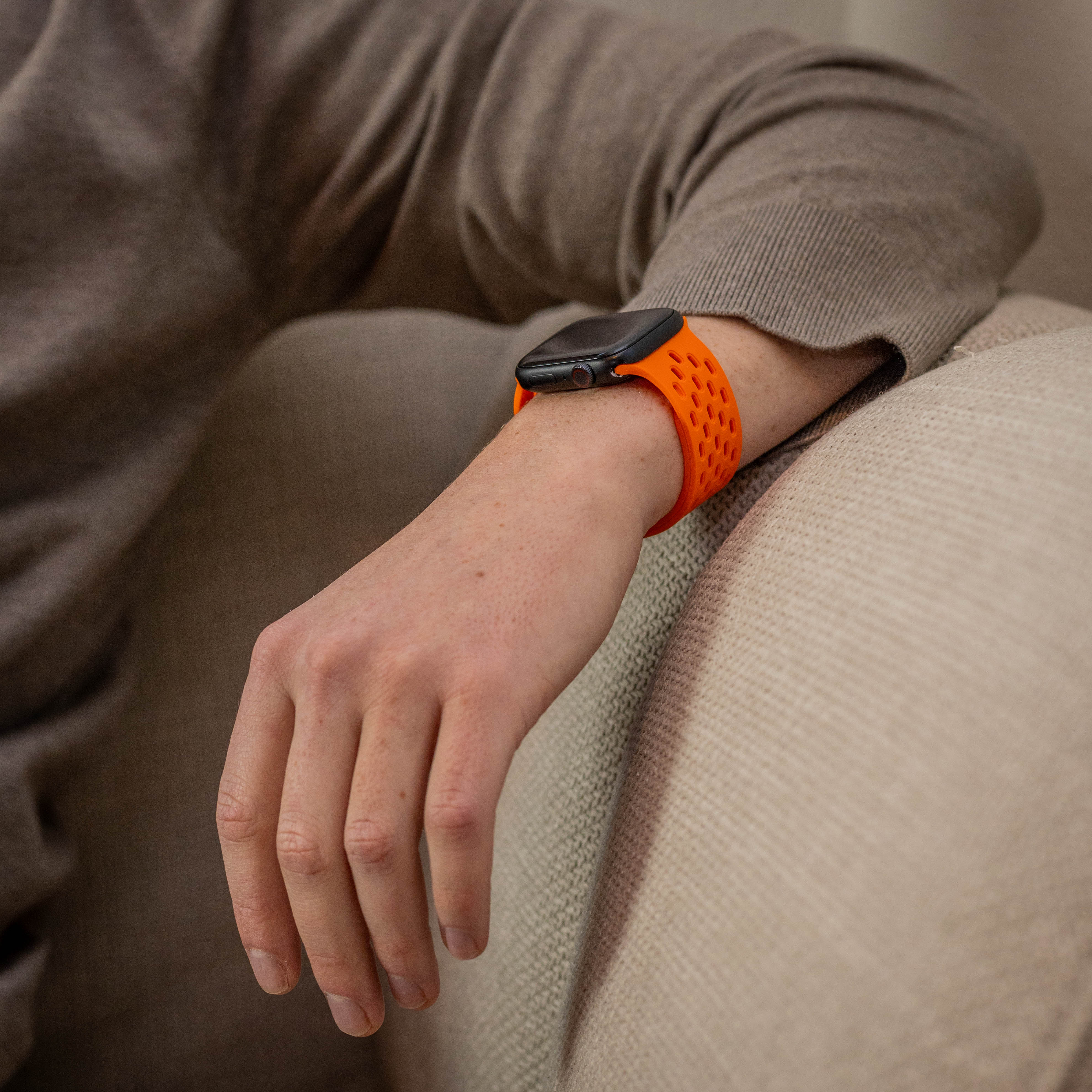 Apple Watch Silicone Air Strap with P-Buckle (Orange)