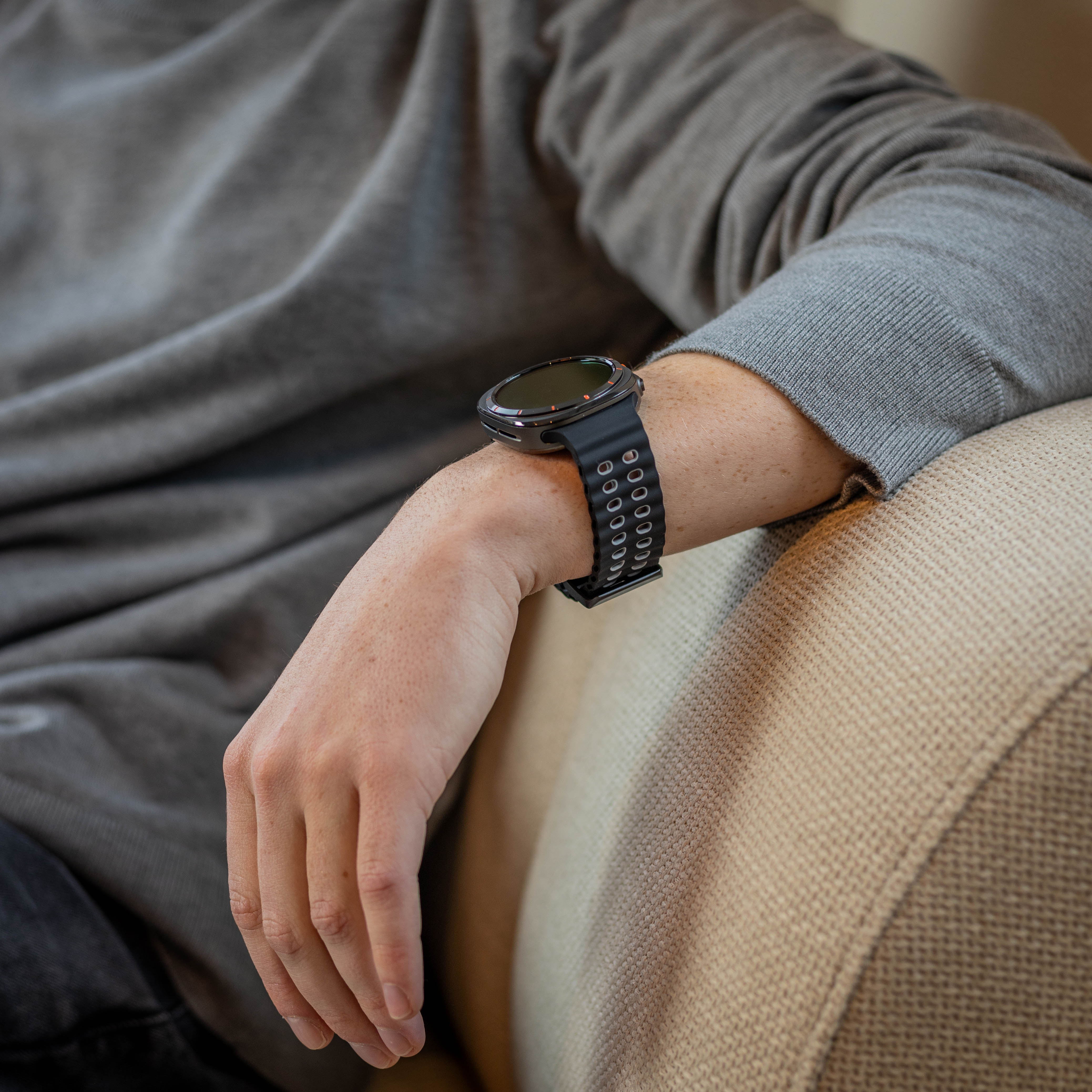 Samsung Galaxy Watch Ultra Wave Silikonarmband (Schwarz/Grau)