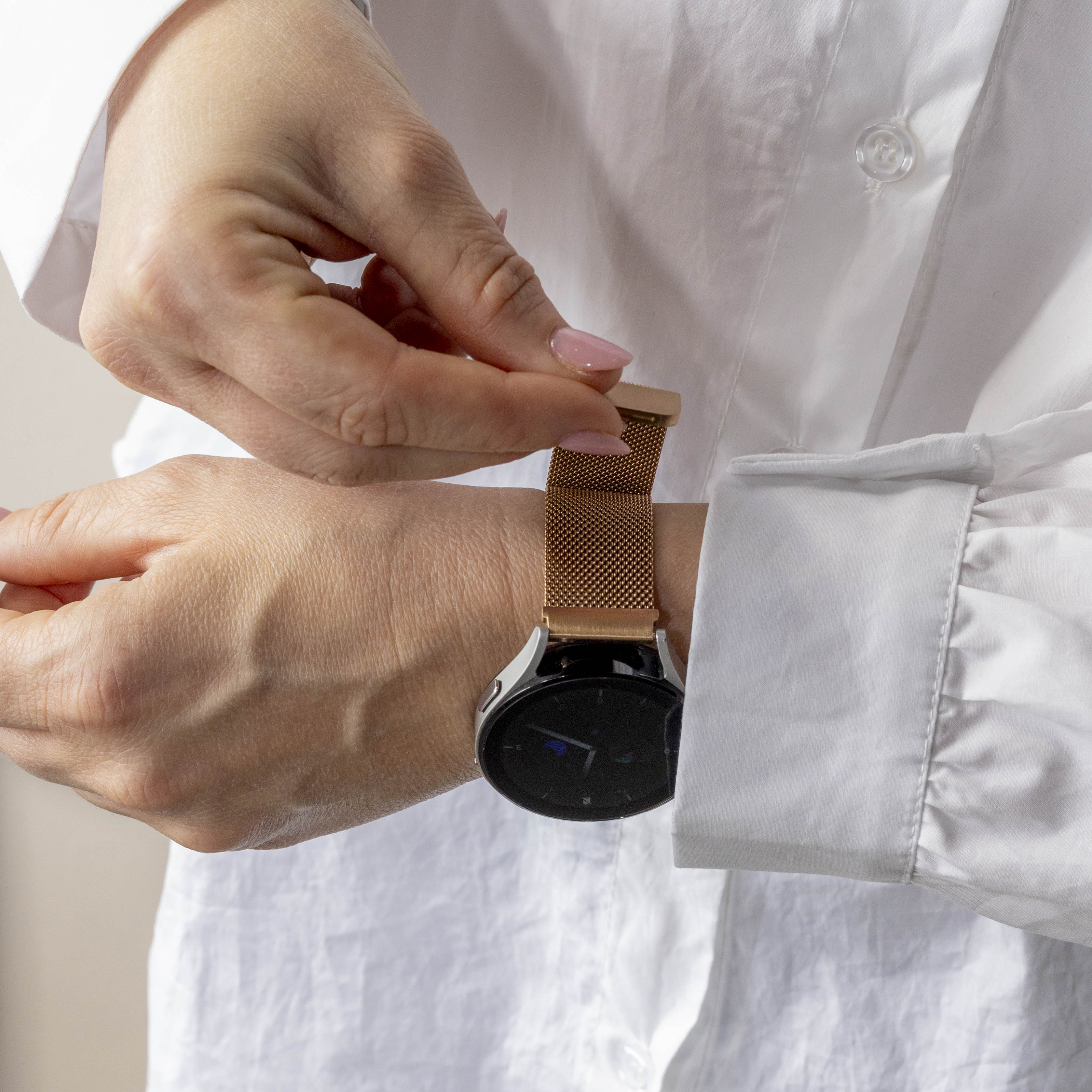 Samsung Galaxy Watch 7 - 44mm Milanese Armband (Roségold)