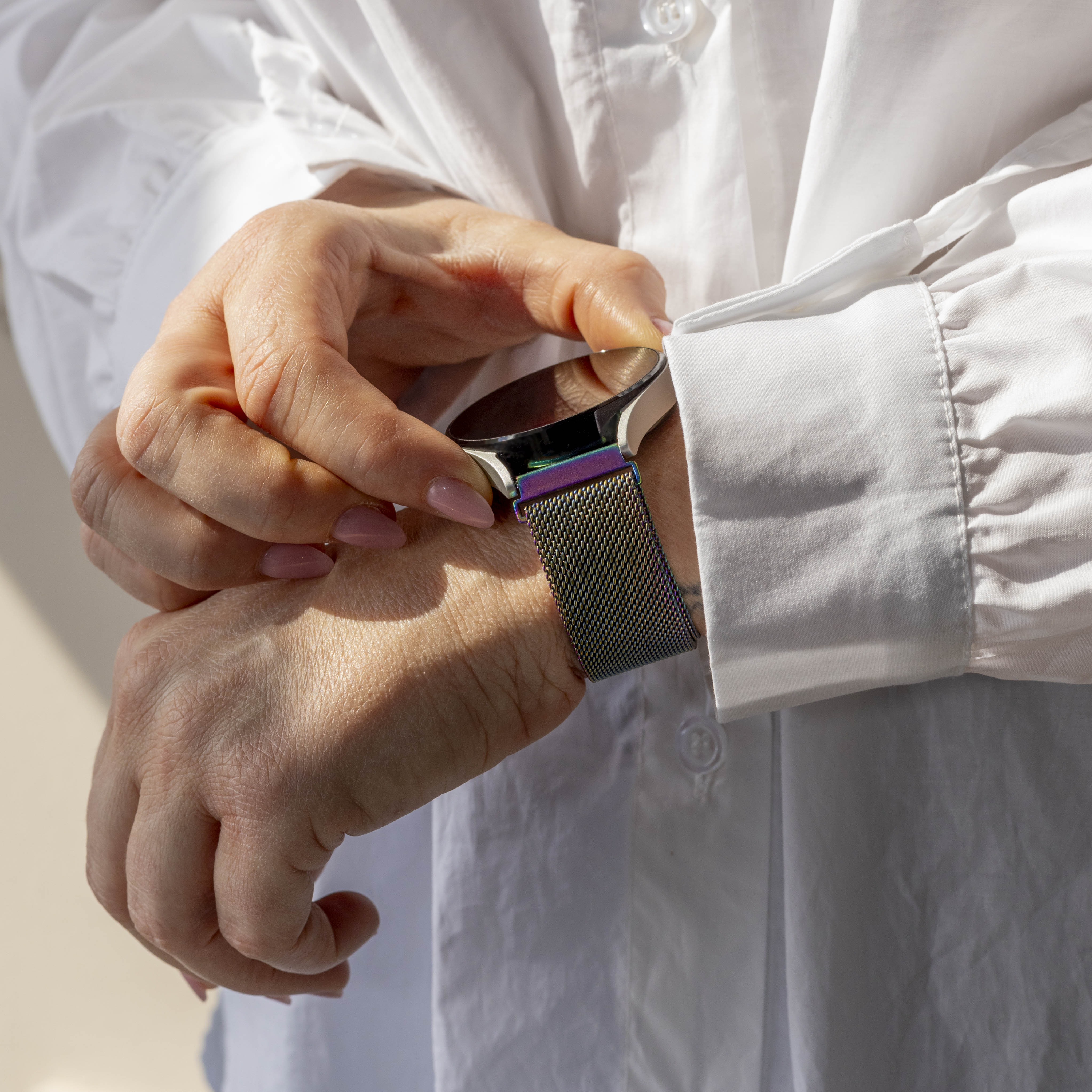 Amazfit GTS 3 Milanese Strap (Pearlescent)