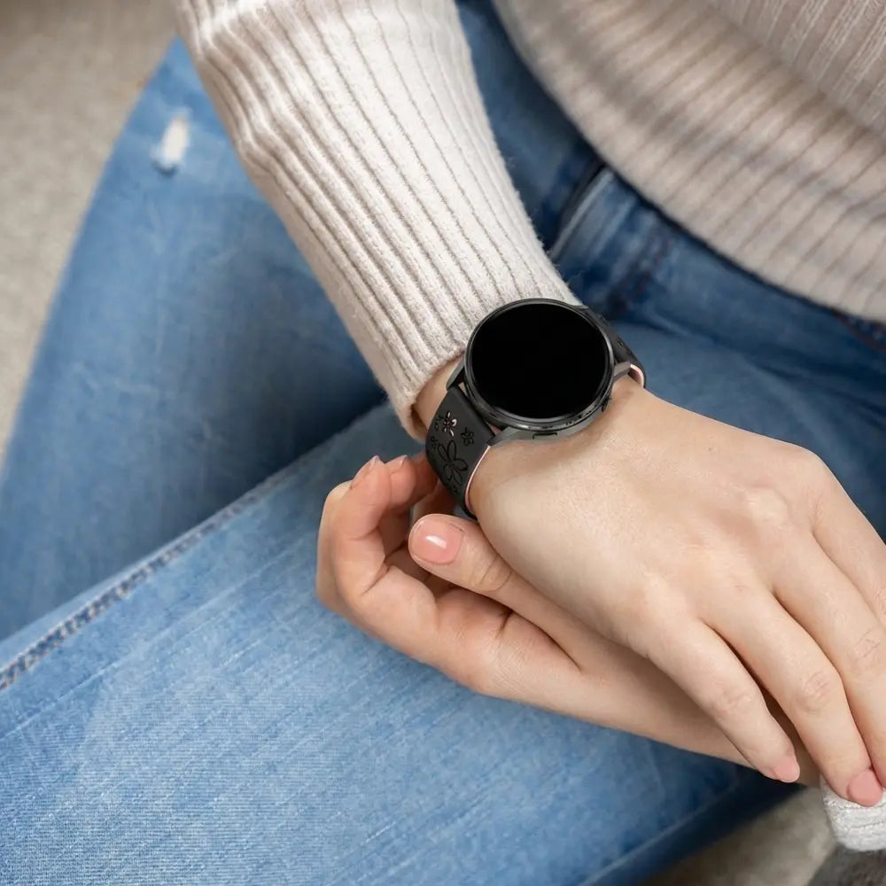 Bandz Garmin Vivoactive 3 Silicone Strap 'Flowers' (Black/Light Pink)