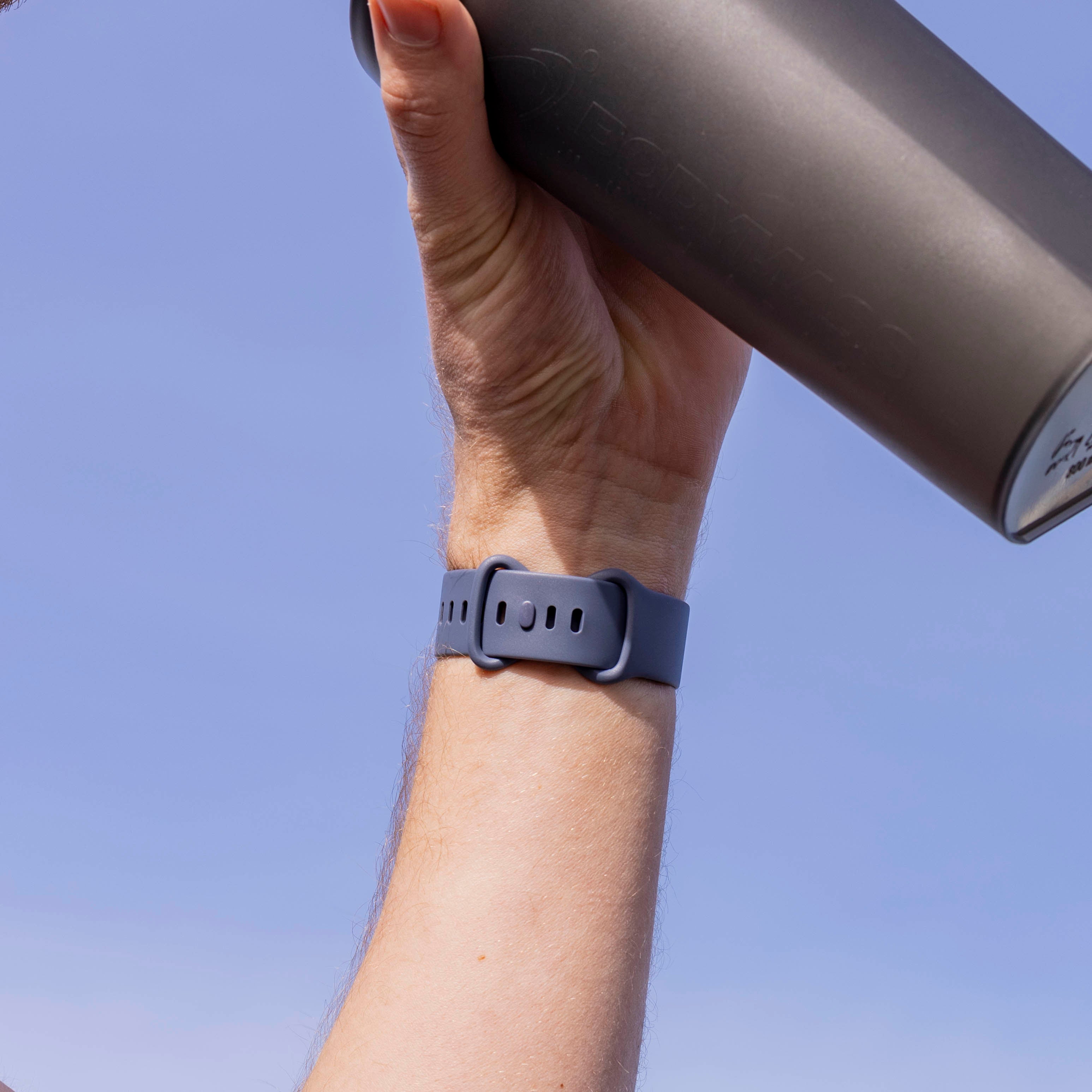 Fitbit Sense 2 Silikonarmband Classic (Grau-Blau)