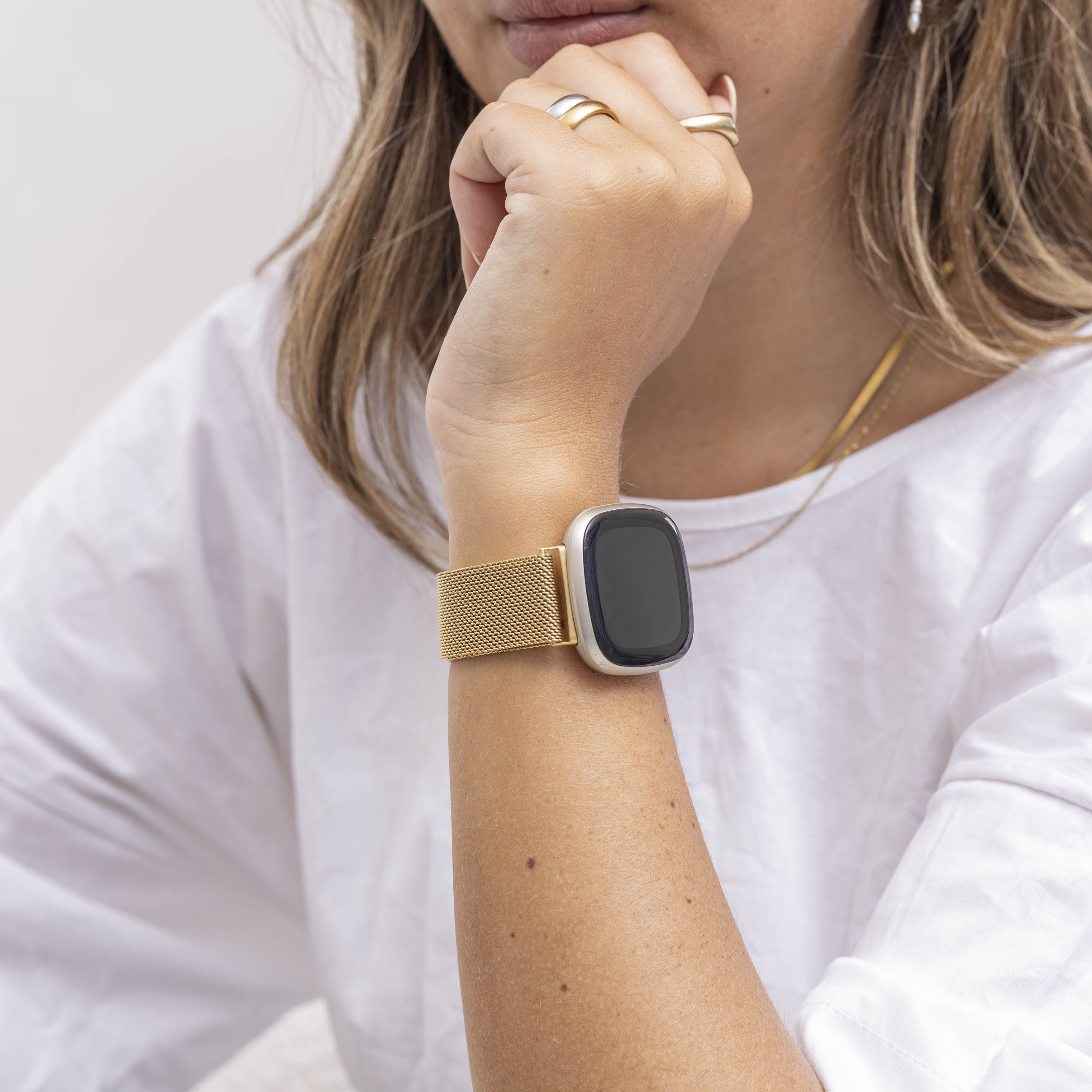 Fitbit Versa 3 Milanese Armband (Gold)