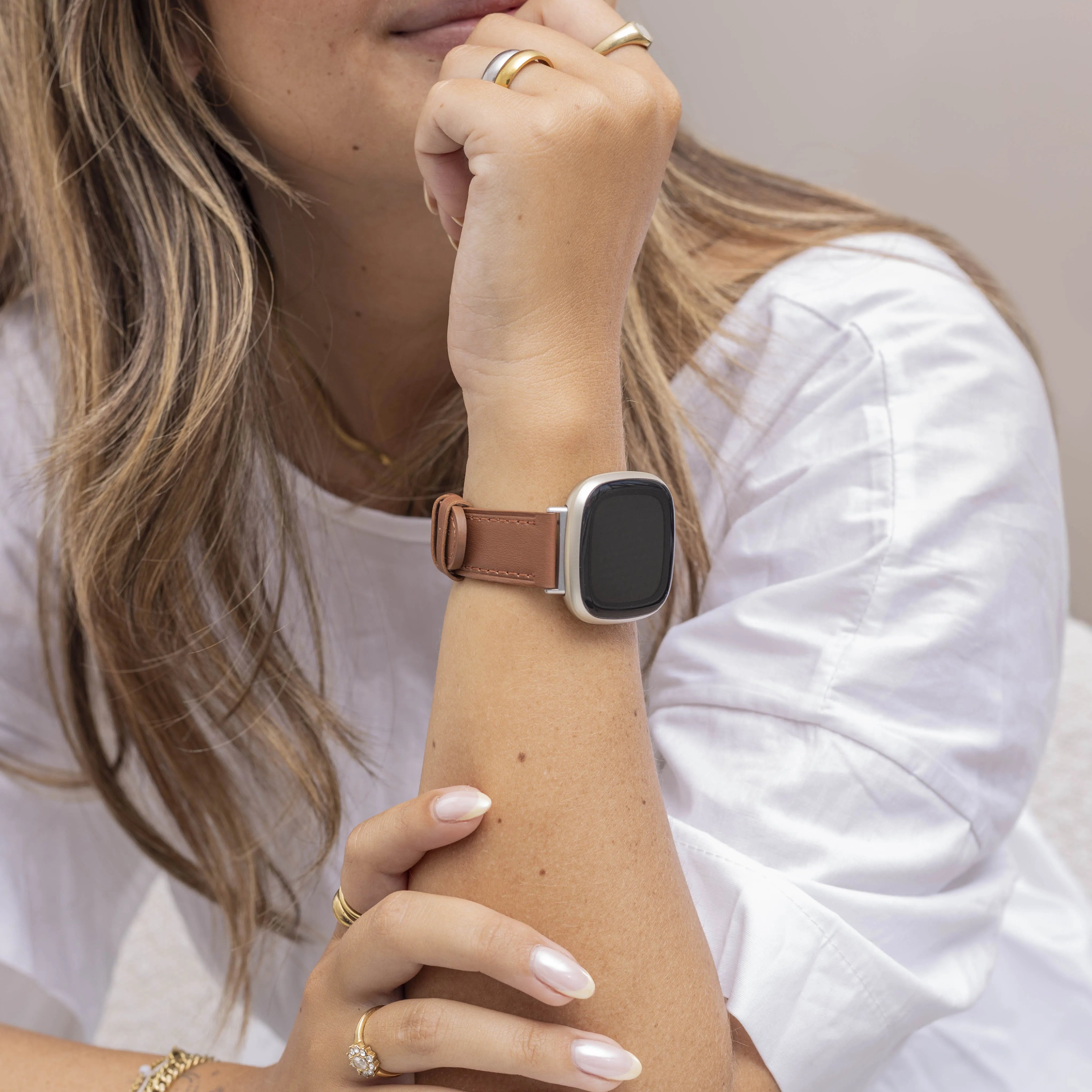 Fitbit Versa 3 Lederarmband (glattes Braun)