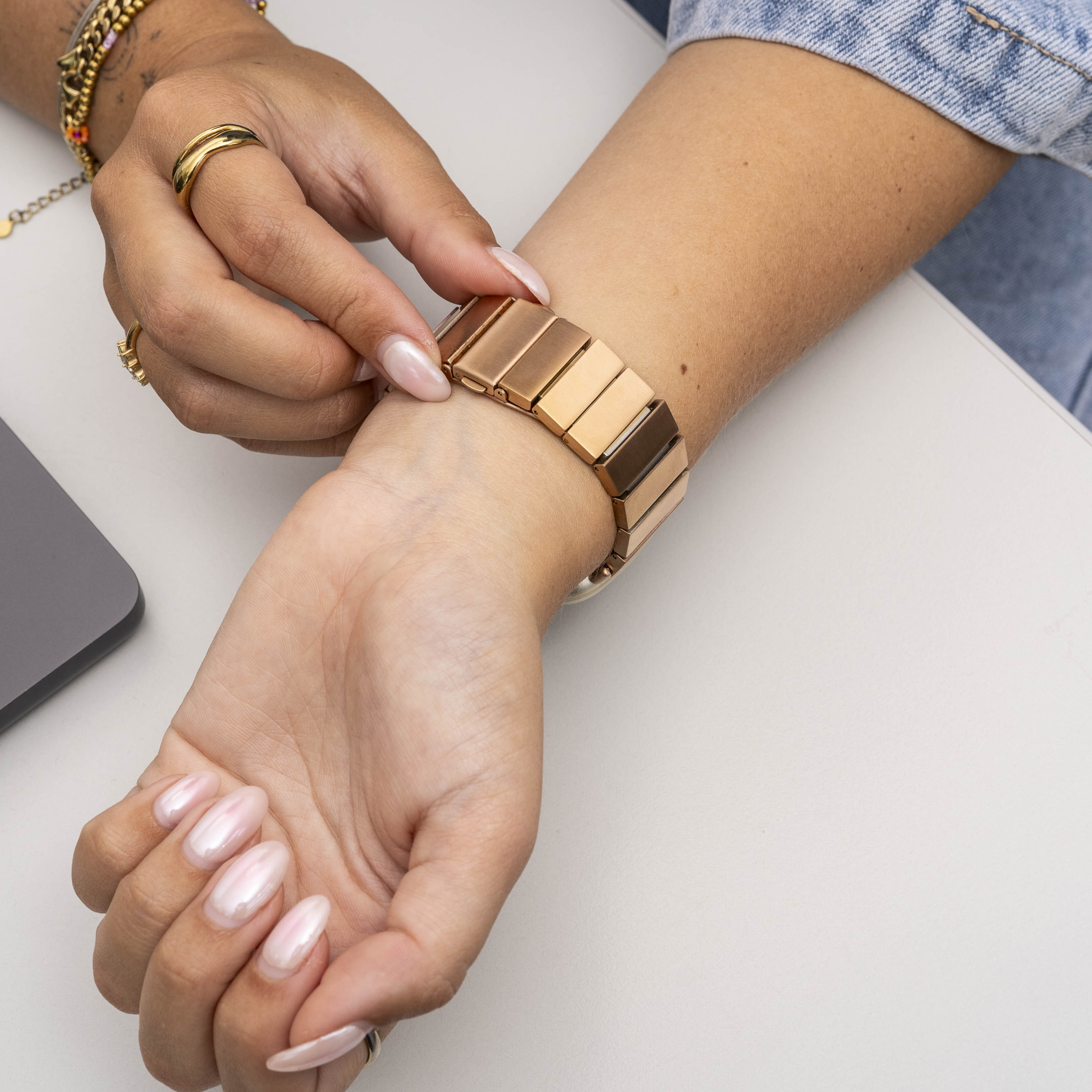 Fitbit Versa 3 Metal Strap (Rose Gold)