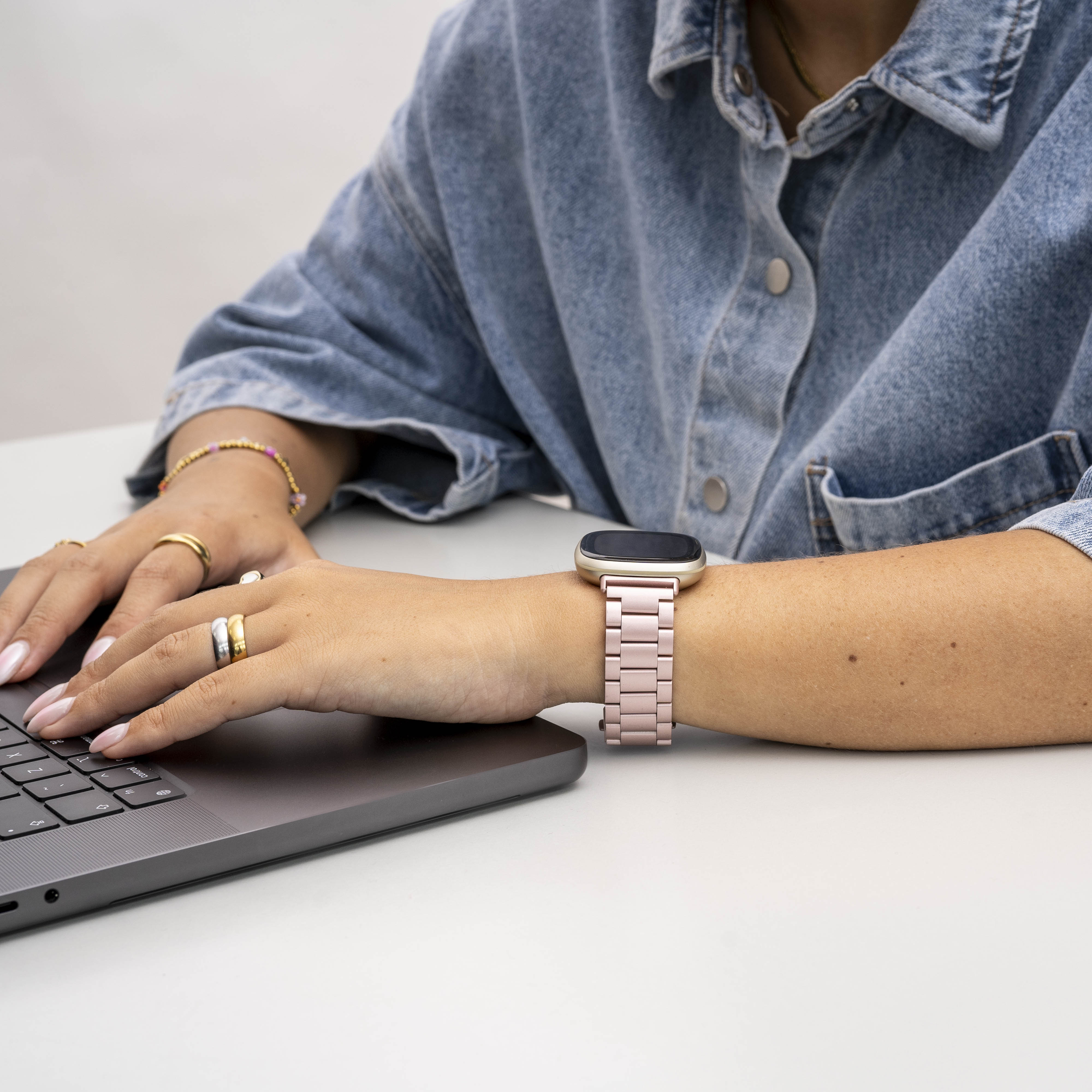 Fitbit Sense Gliederarmband (Rosa)