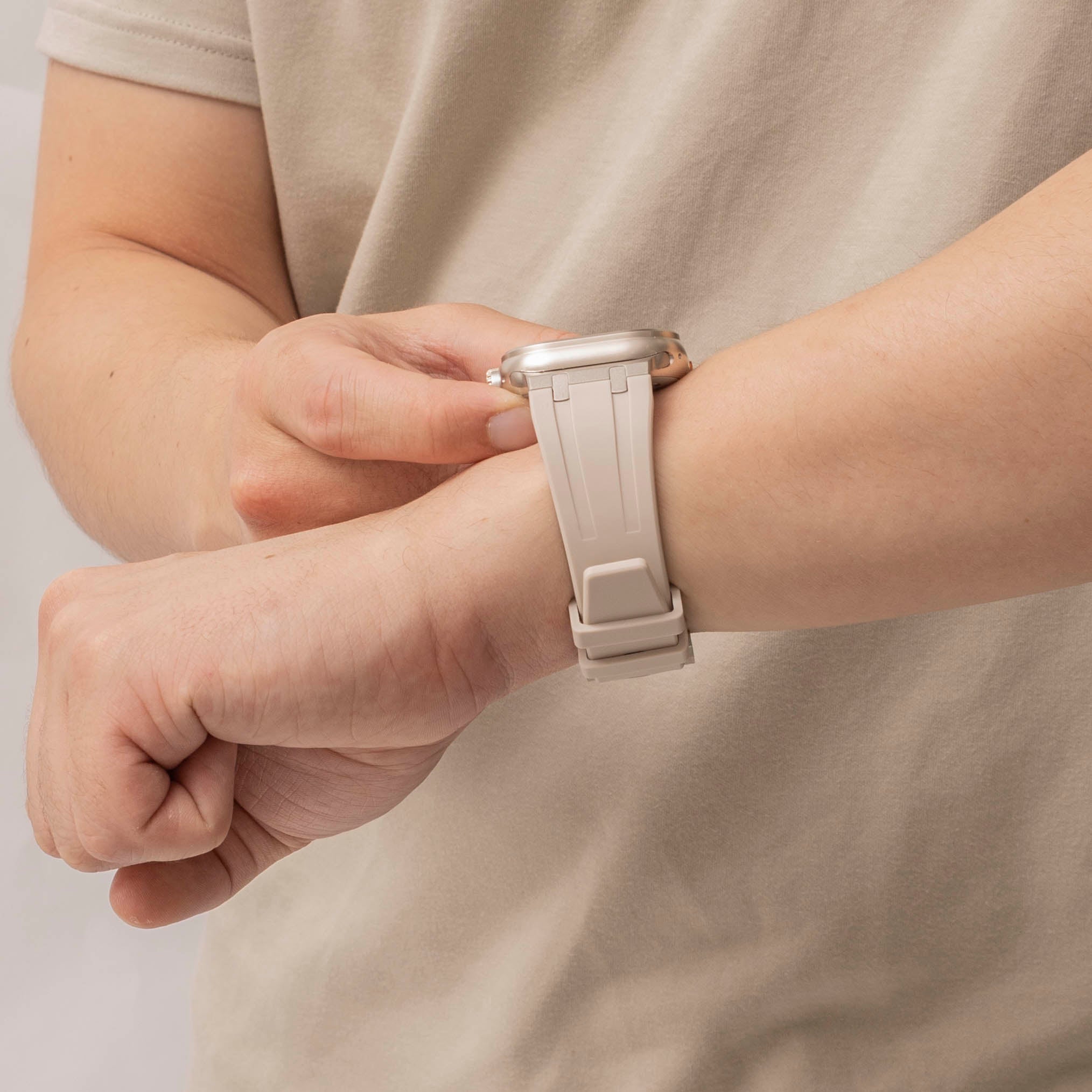 Apple Watch Luxus Liquid Silikonarmband (Polarstern mit Titanium)