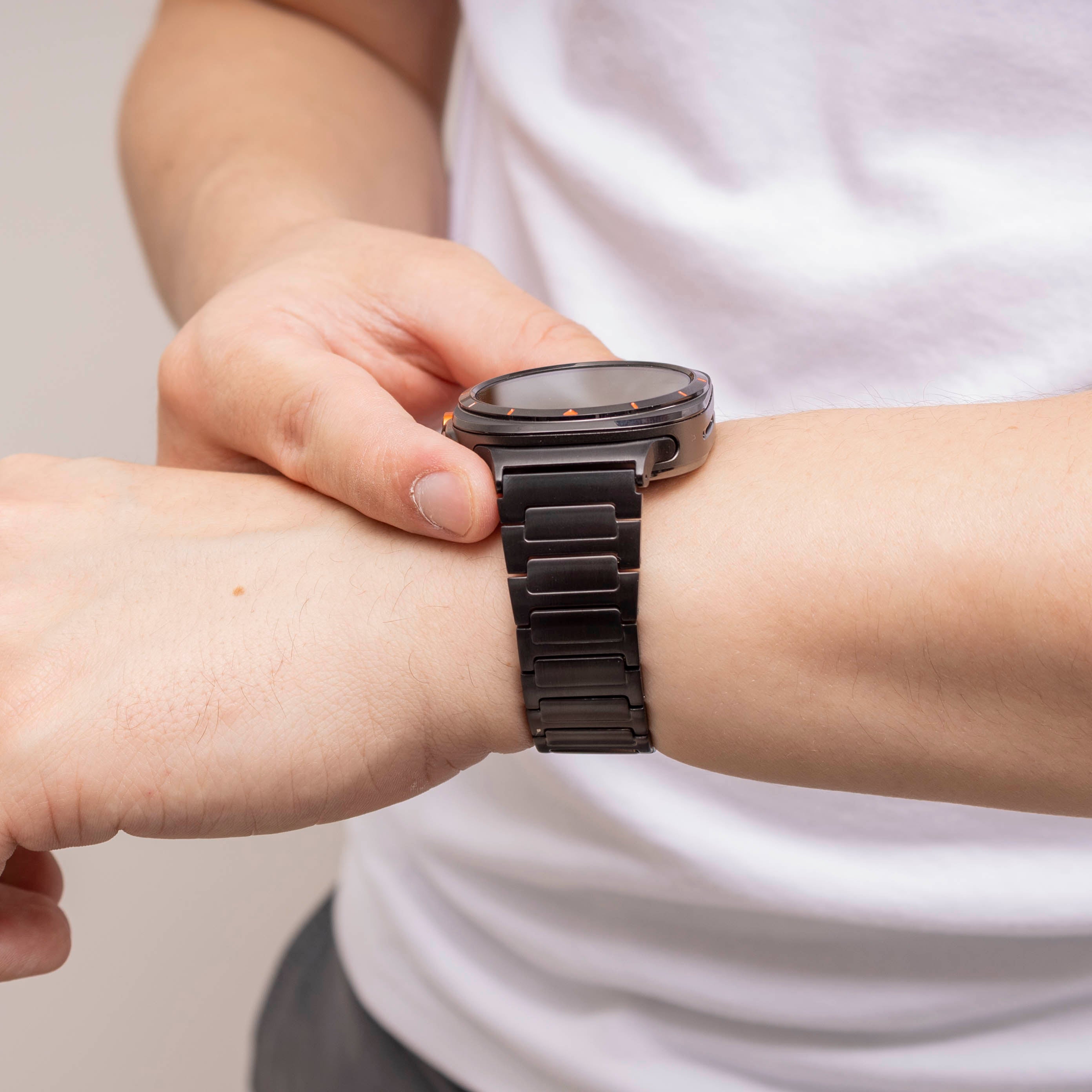 Bandz Samsung Galaxy Watch Ultra Stahlgliederband 'Deluxe' (Schwarz)