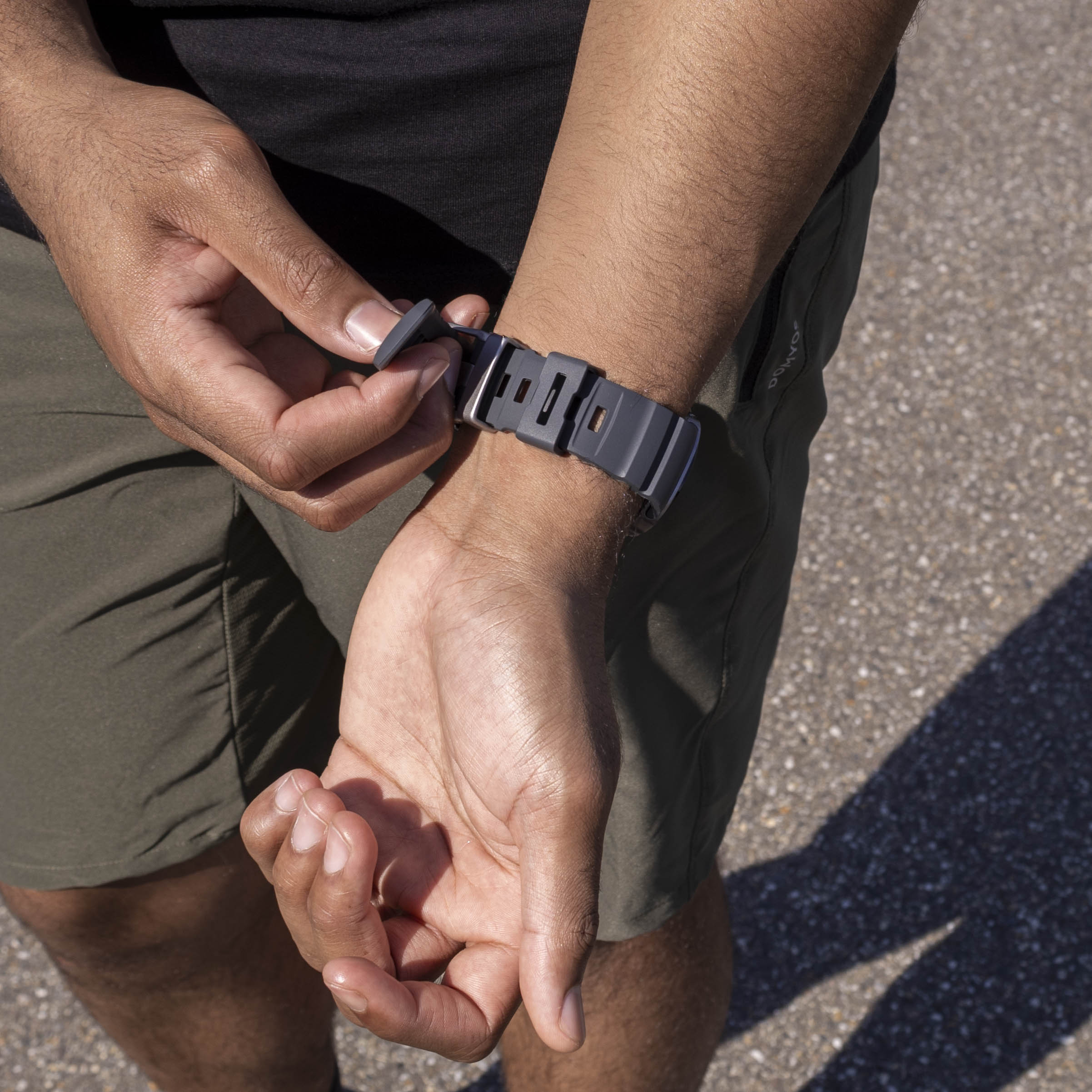 Samsung Galaxy Watch 8 - 44mm Extreme Silikonarmband (Schwarz)