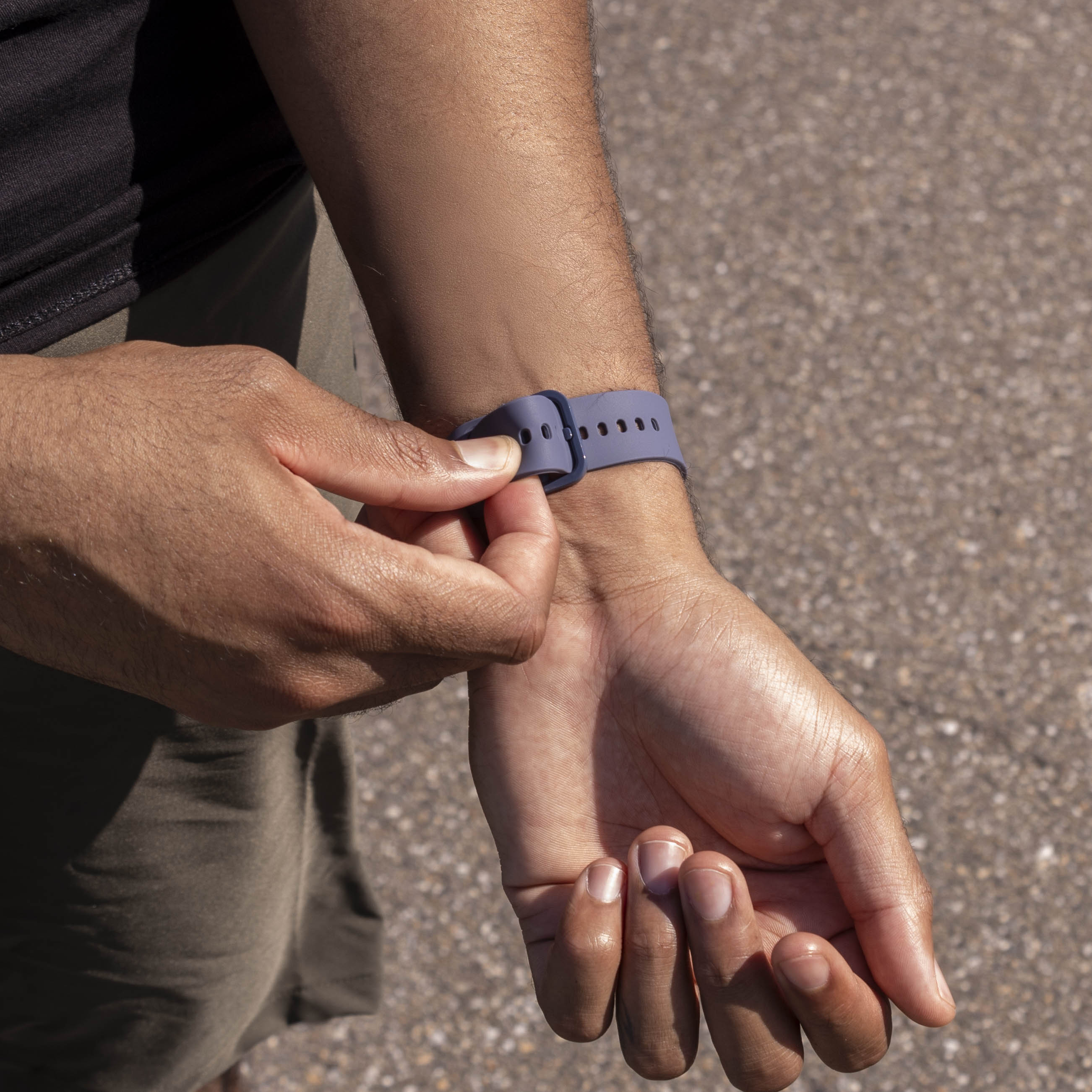 Samsung Galaxy Watch 8 - 44mm Silikonarmband (Grau/Blau)