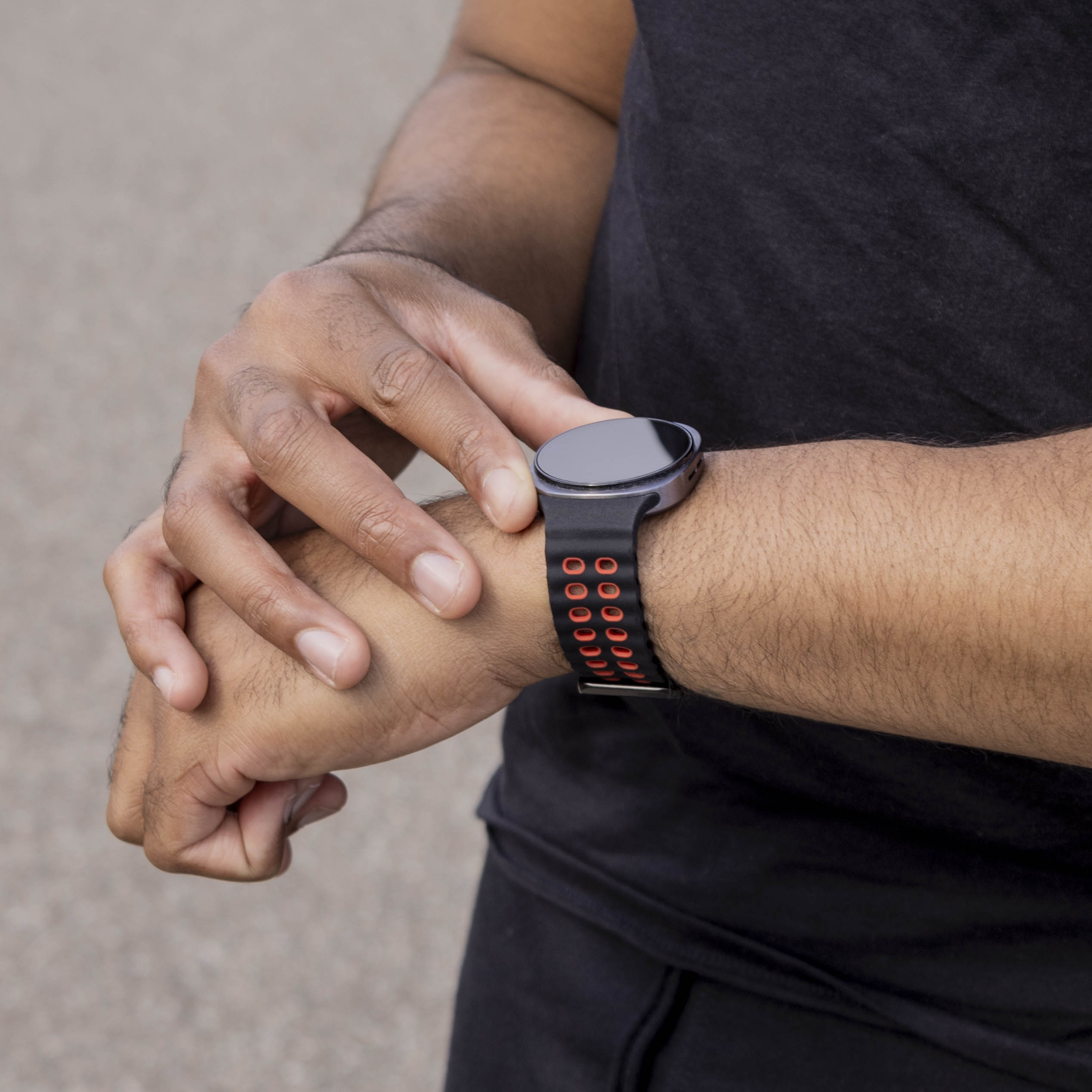 Samsung Galaxy Watch 8 Classic Ocean Strap (Black/Red)