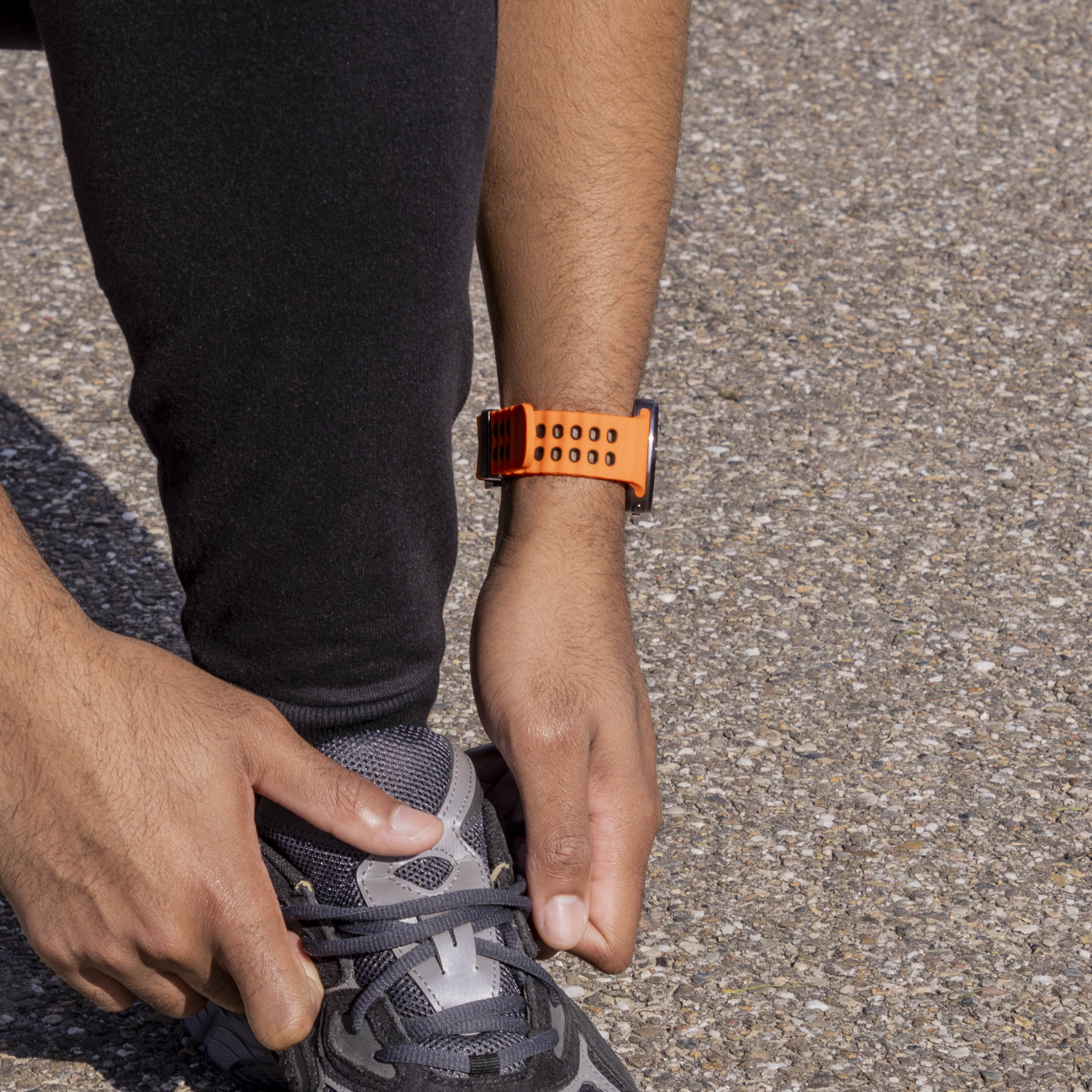 Samsung Galaxy Watch 8 - 44mm Ocean Strap (Orange/Black)