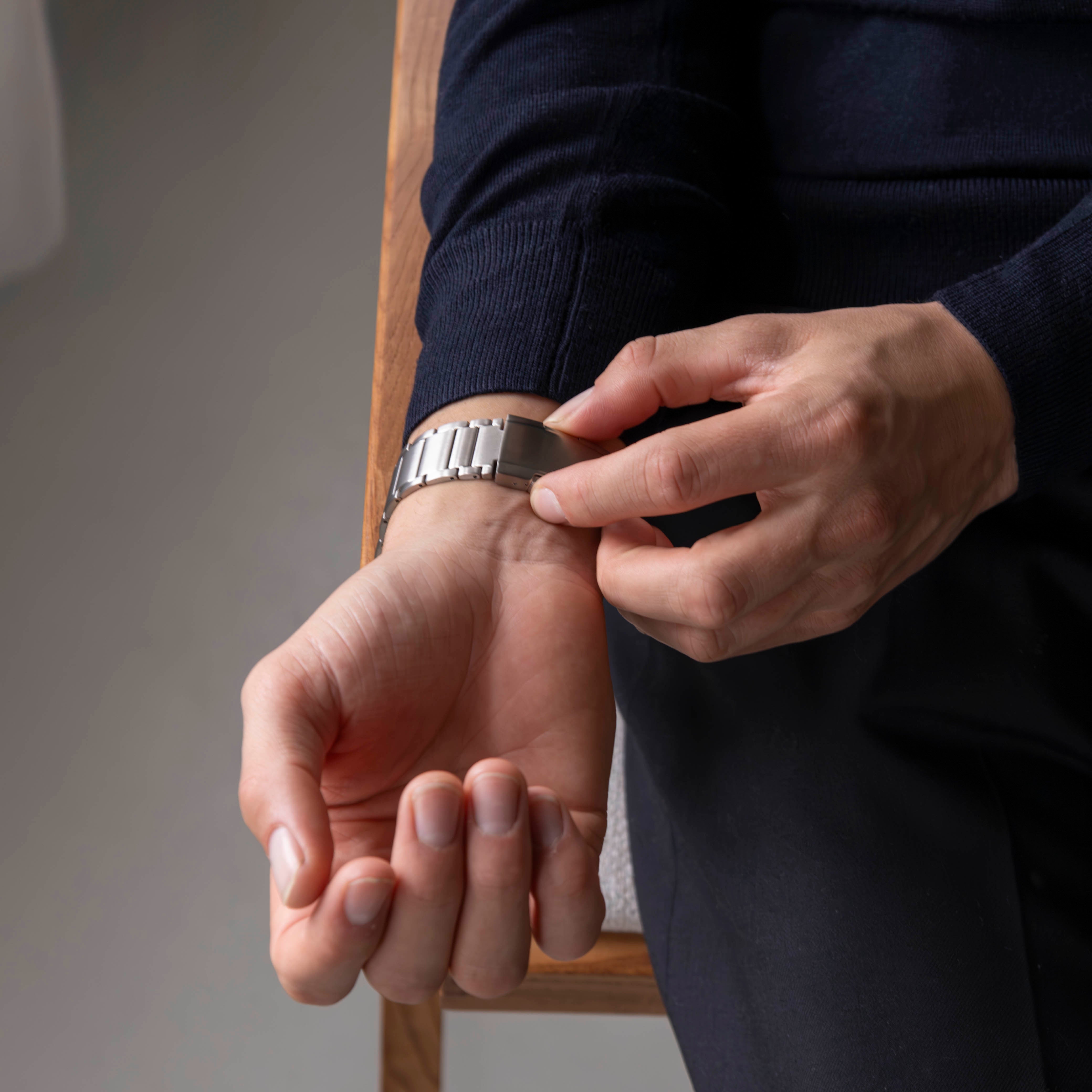 Samsung Galaxy Watch Ultra Titanium Strap (Silver)