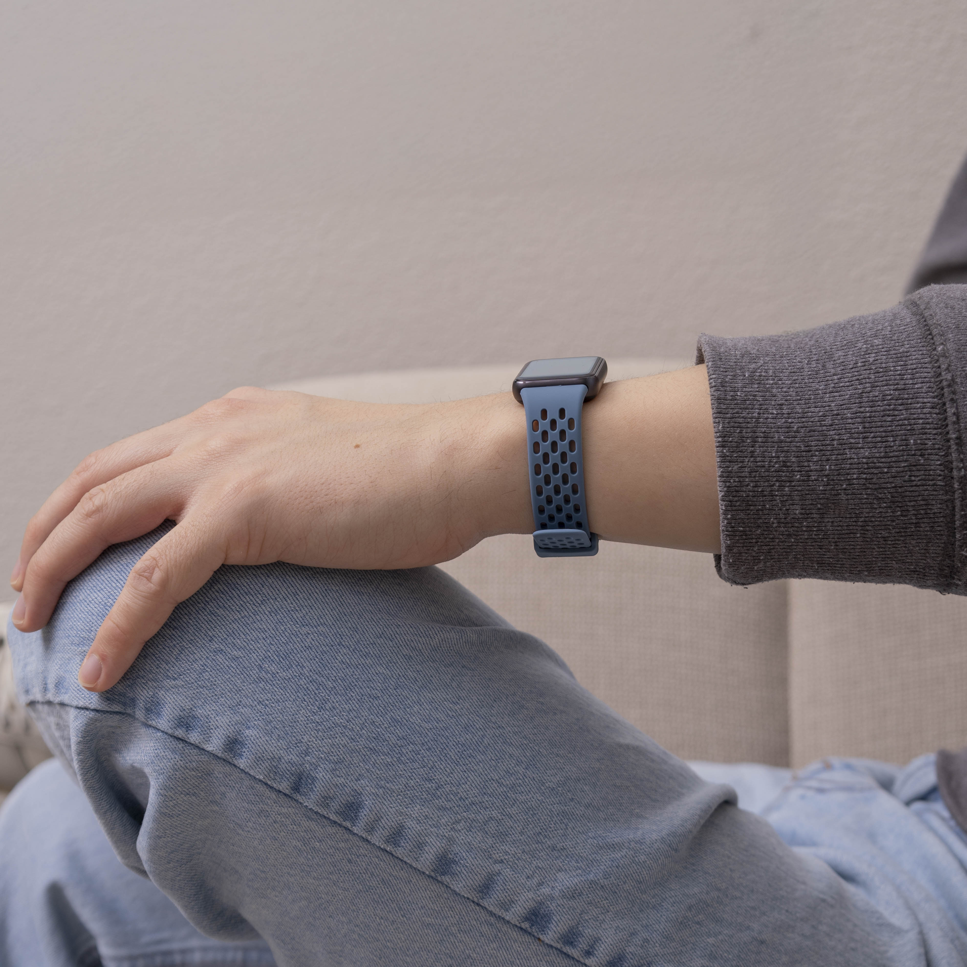 Samsung Galaxy Fit 3 Silikonarmband mit Löchern (Graublau)