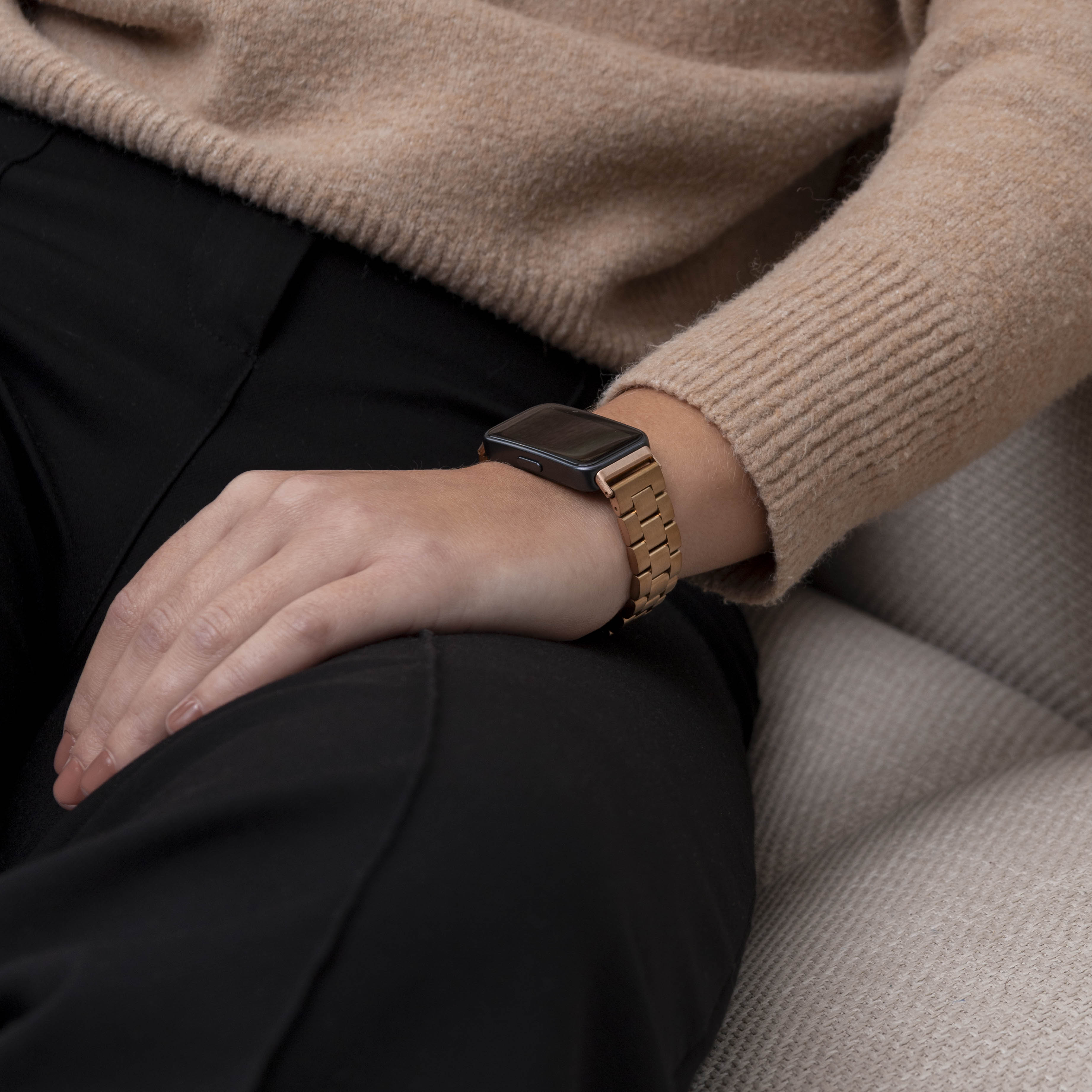 Huawei Band 8 Steel Strap (Rose Gold)