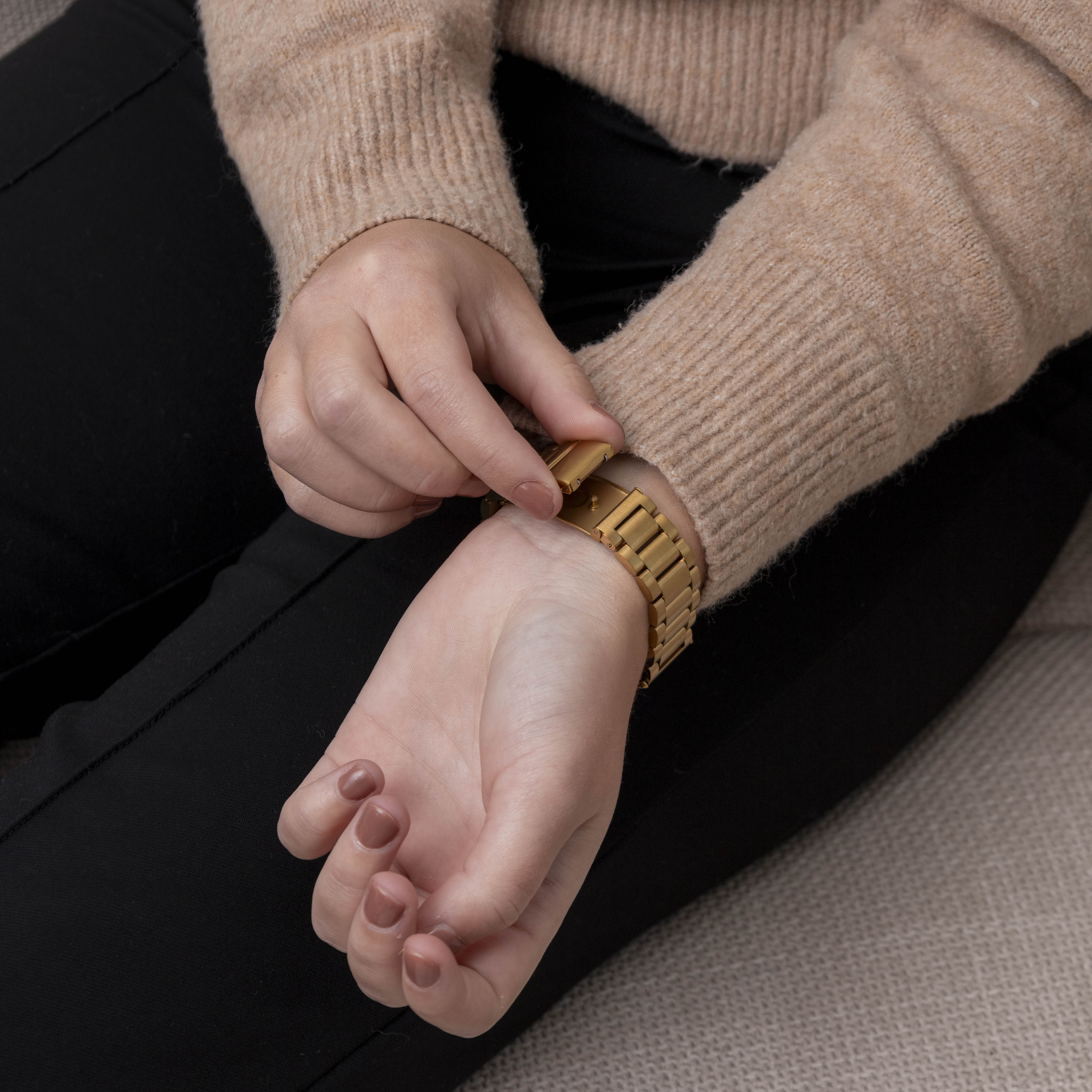 Samsung Galaxy Fit 3 Steel Strap (Gold)