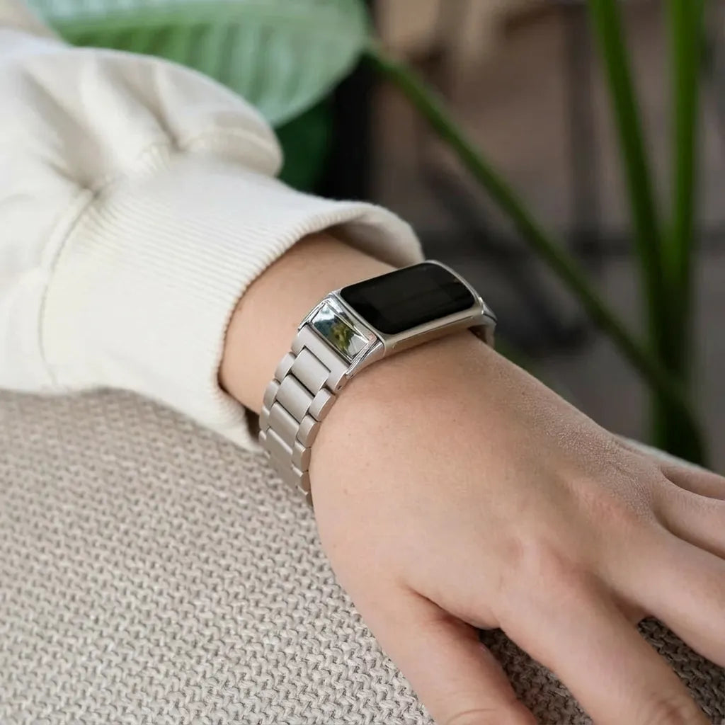 Fitbit Charge 5 Metallarmband (Silber)