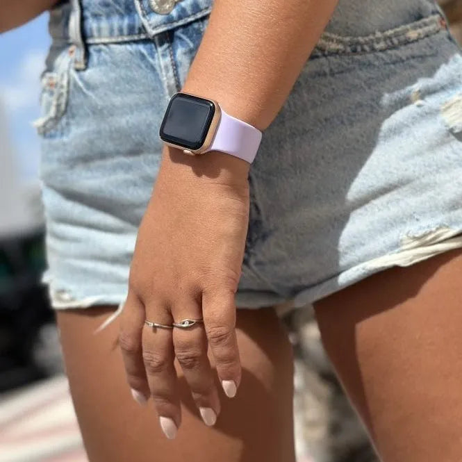 xoxo Wildhearts Apple Watch Silikonarmband (Flieder)