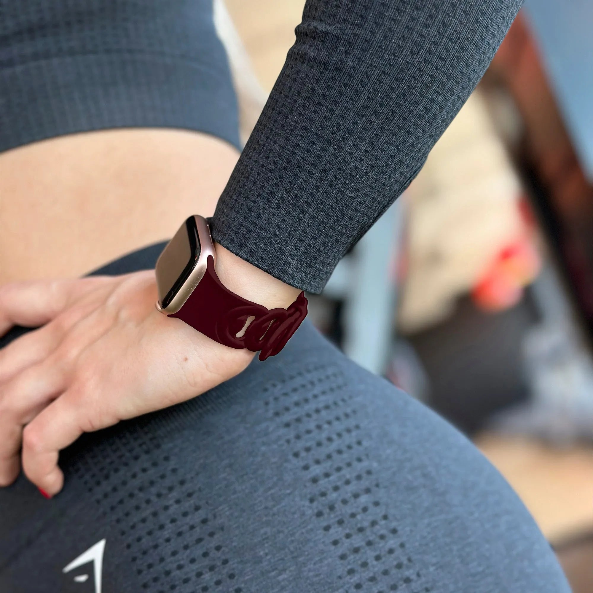 Apple Watch Silikon Kettenarmband (Weinrot)