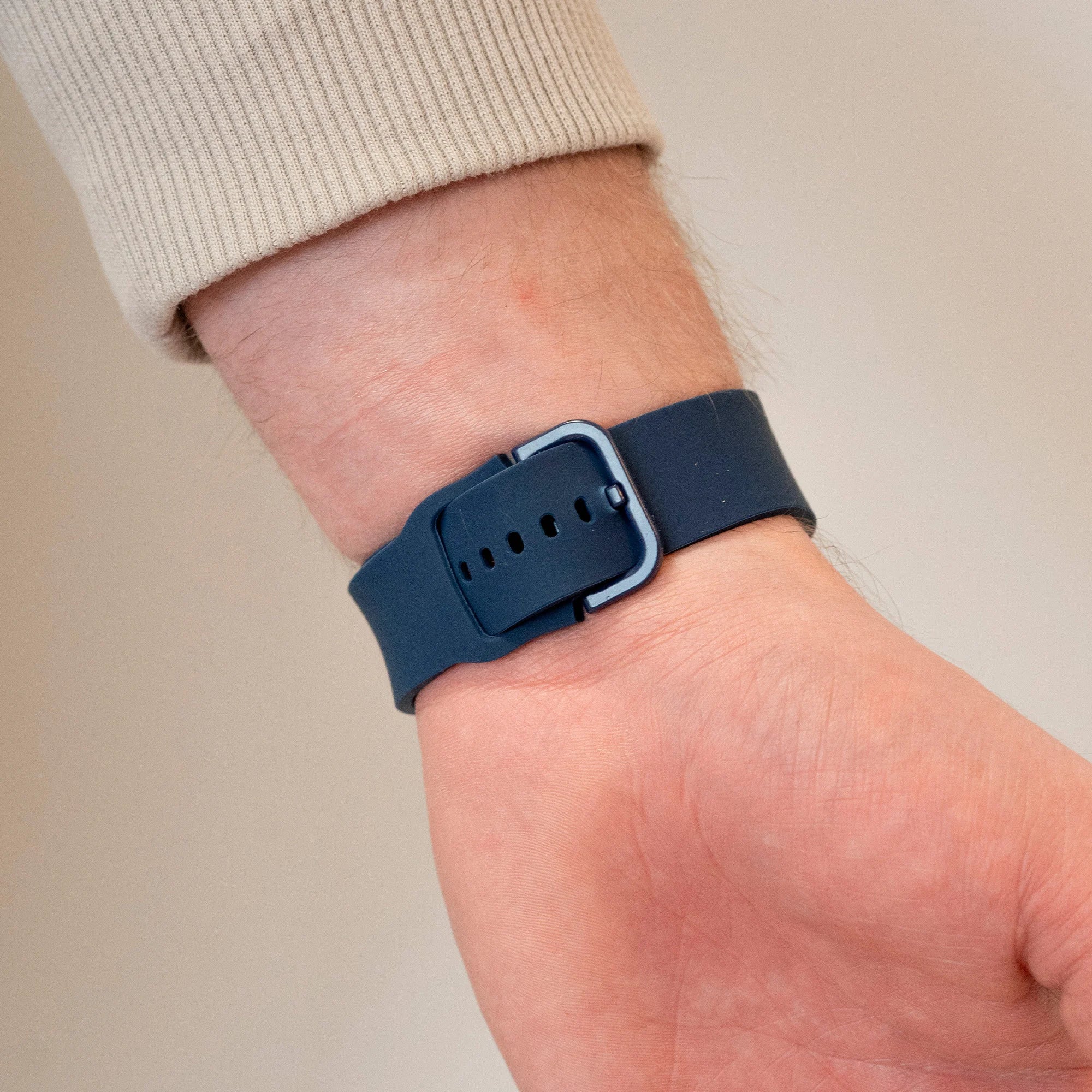 Samsung Galaxy Watch 4 40mm 'One push' Silikonarmband (Dunkelblau)