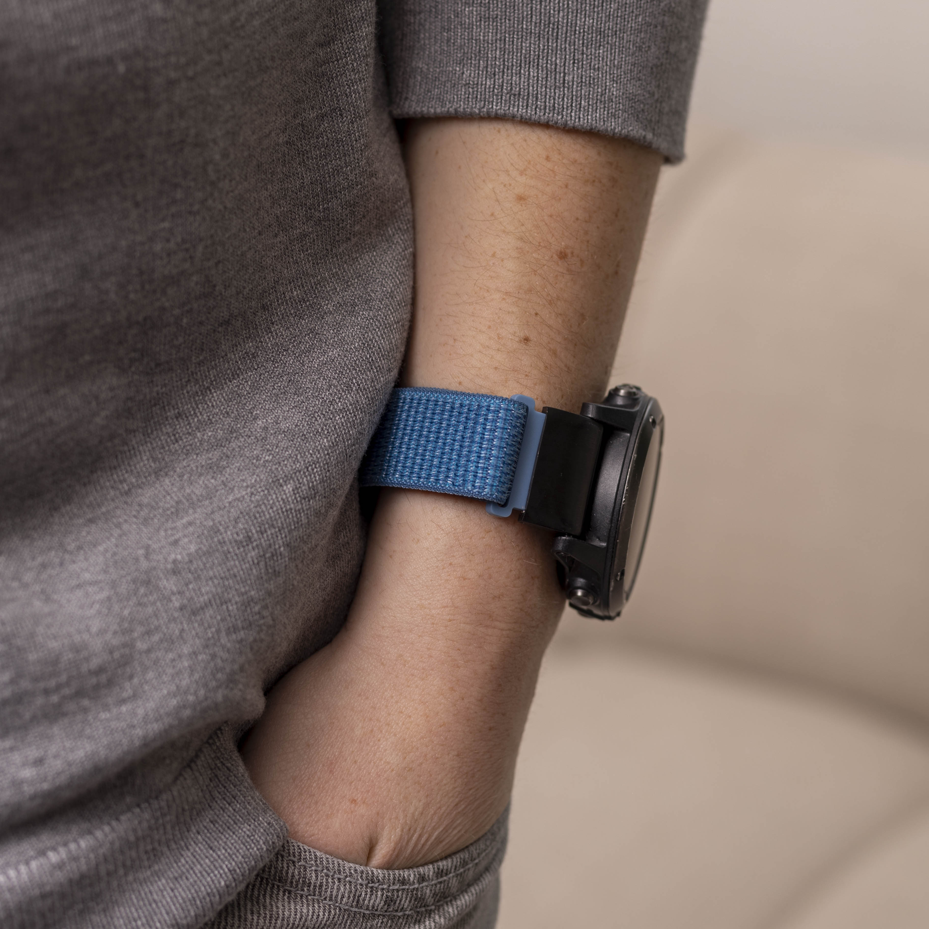 Garmin Fenix 8 - 51mm Nylonarmband (Hellblau)