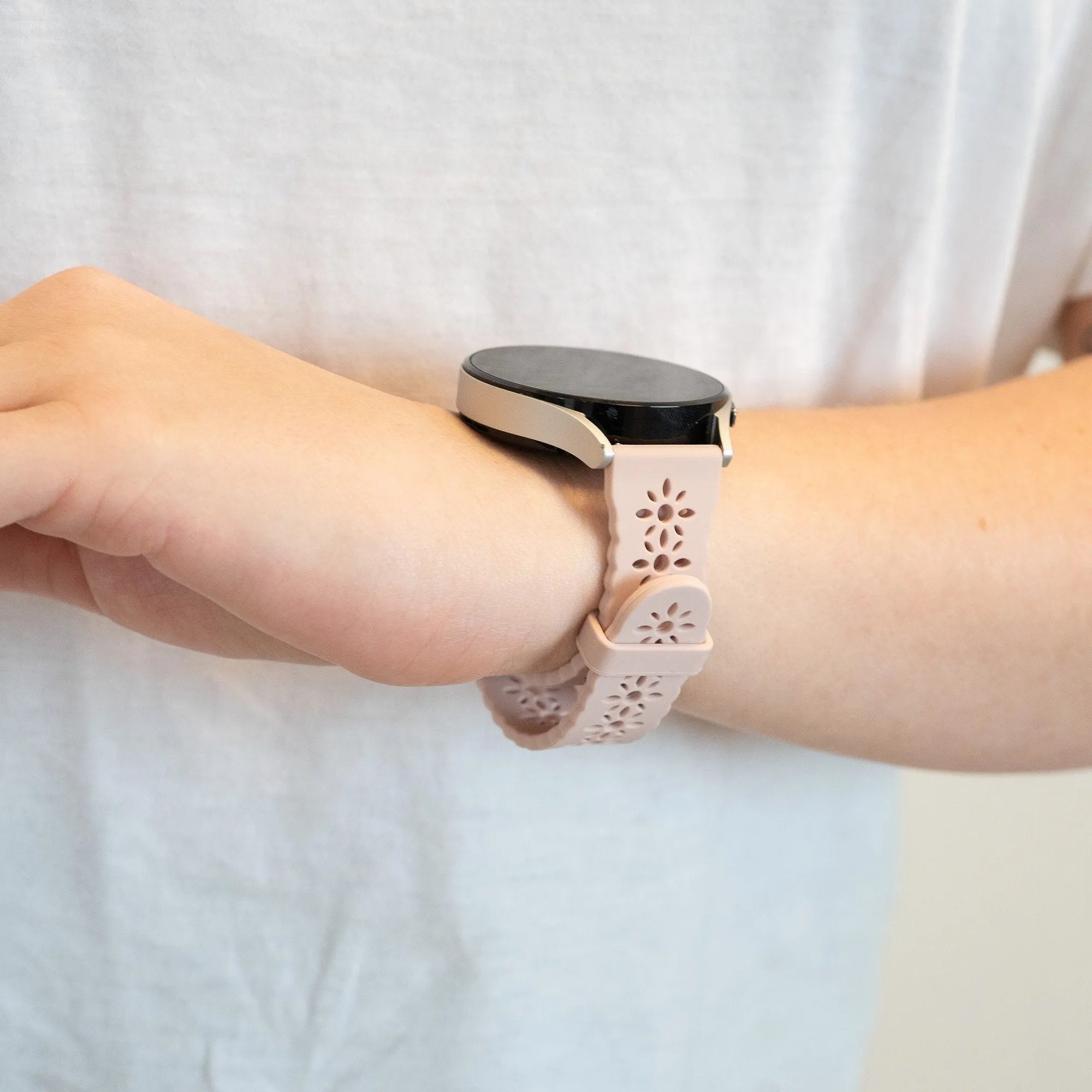 Bandz Coros Apex 2 Silikonarmband mit Muster (Rosa)