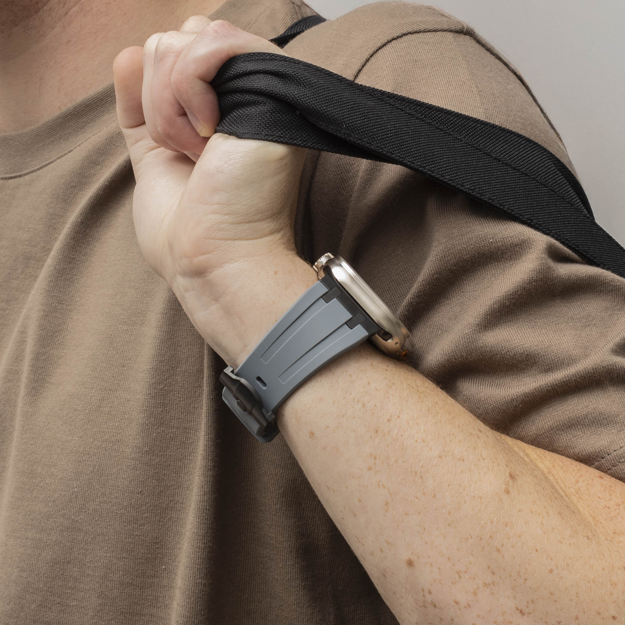 Apple Watch Ultra Luxus Liquid Silikonarmband (Dunkelgrau mit Schwarz)