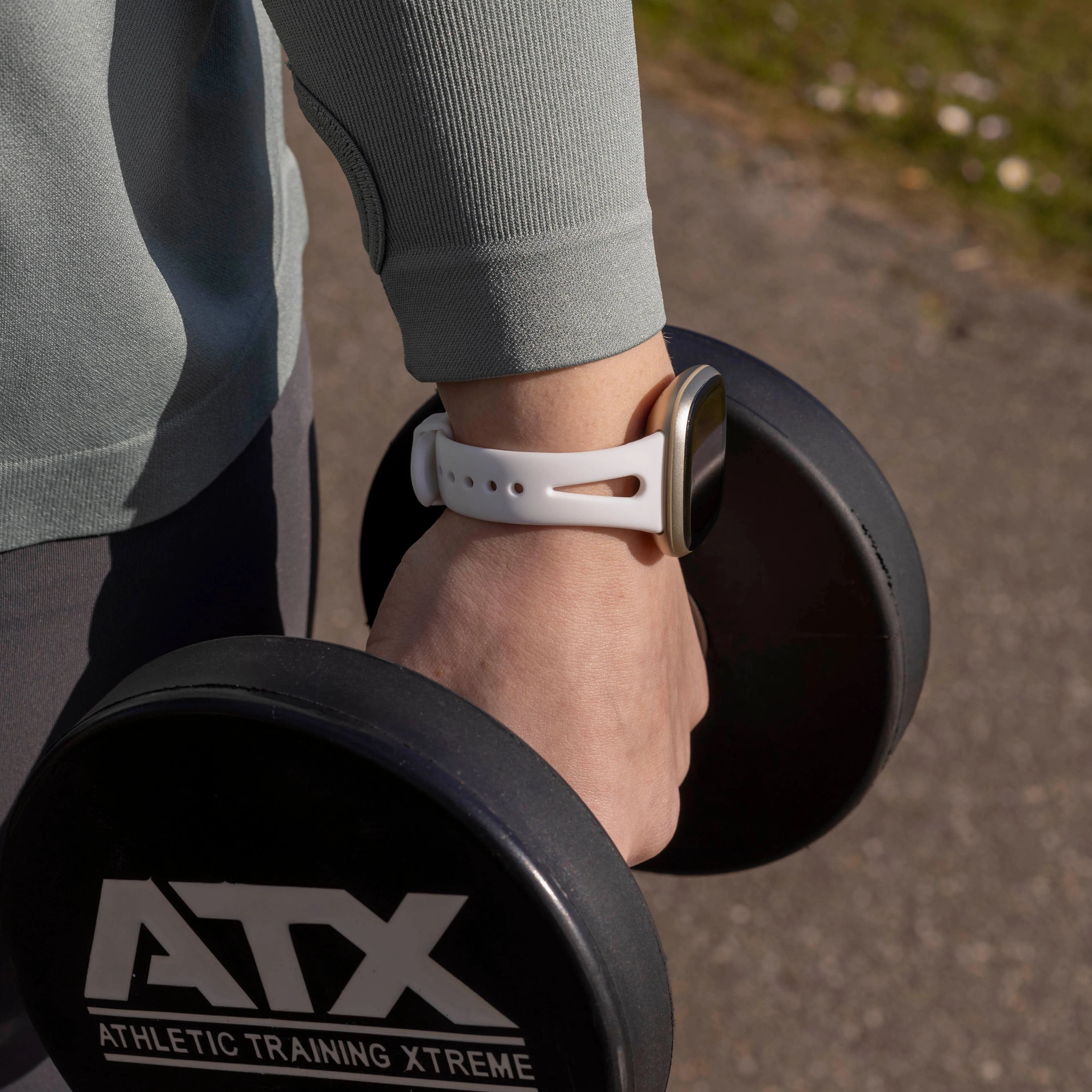 Fitbit Versa 3 Luxus-Silikonarmband (Weiß)