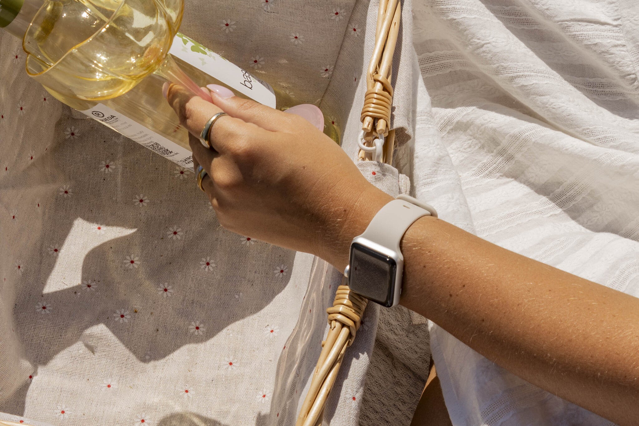 xoxo Wildhearts Apple Watch Silicone Strap (Starlight)