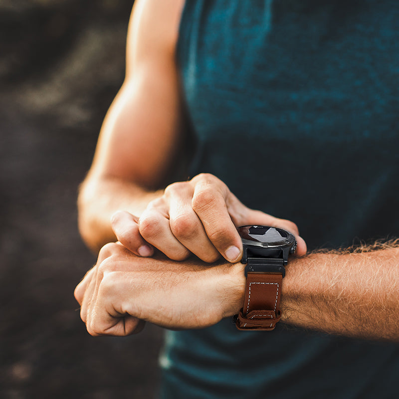 Garmin Fenix 8 - 51mm Premium Lederarmband (Dunkelbraun)