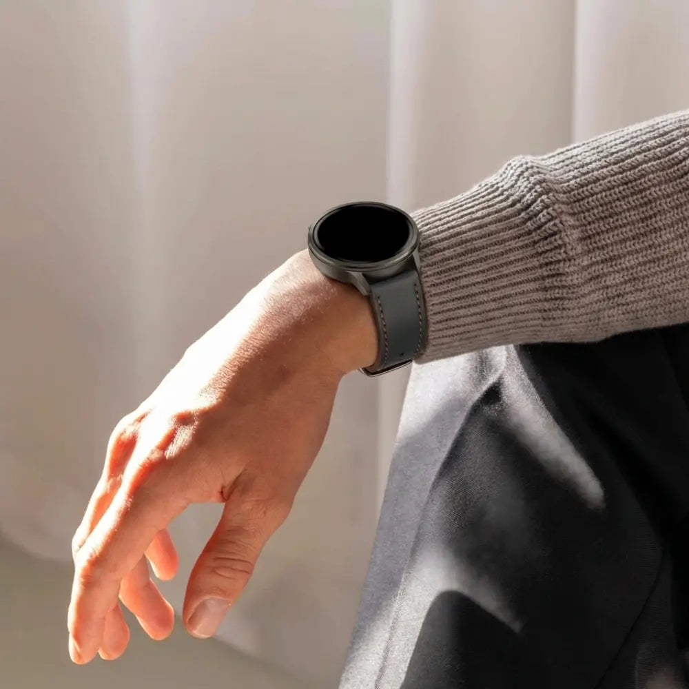 Bandz Garmin Forerunner 570 - 47mm Leather Strap 'Deluxe' (Black)