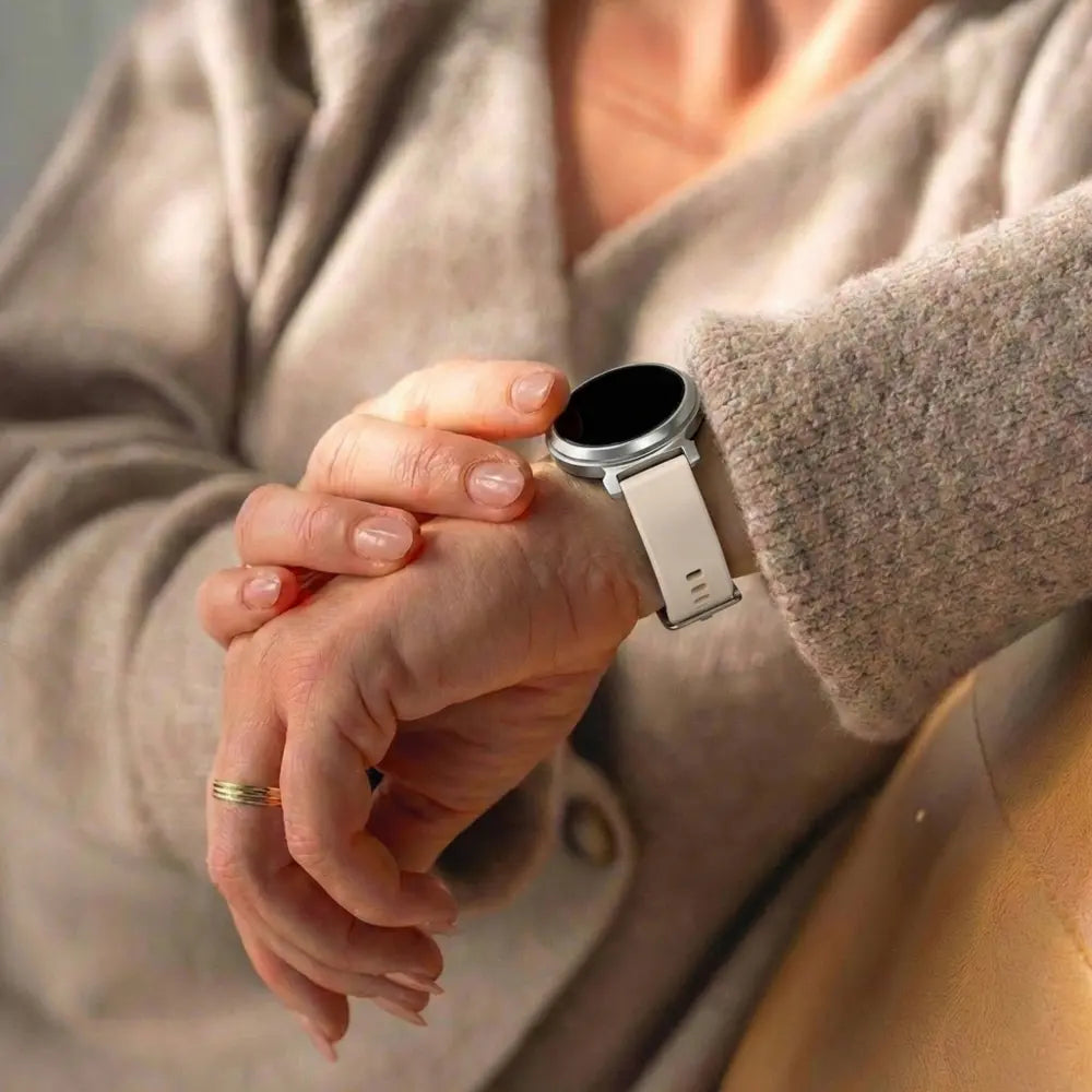 Pebble Round 2 - 14mm Silicone Classic Strap (Starlight)