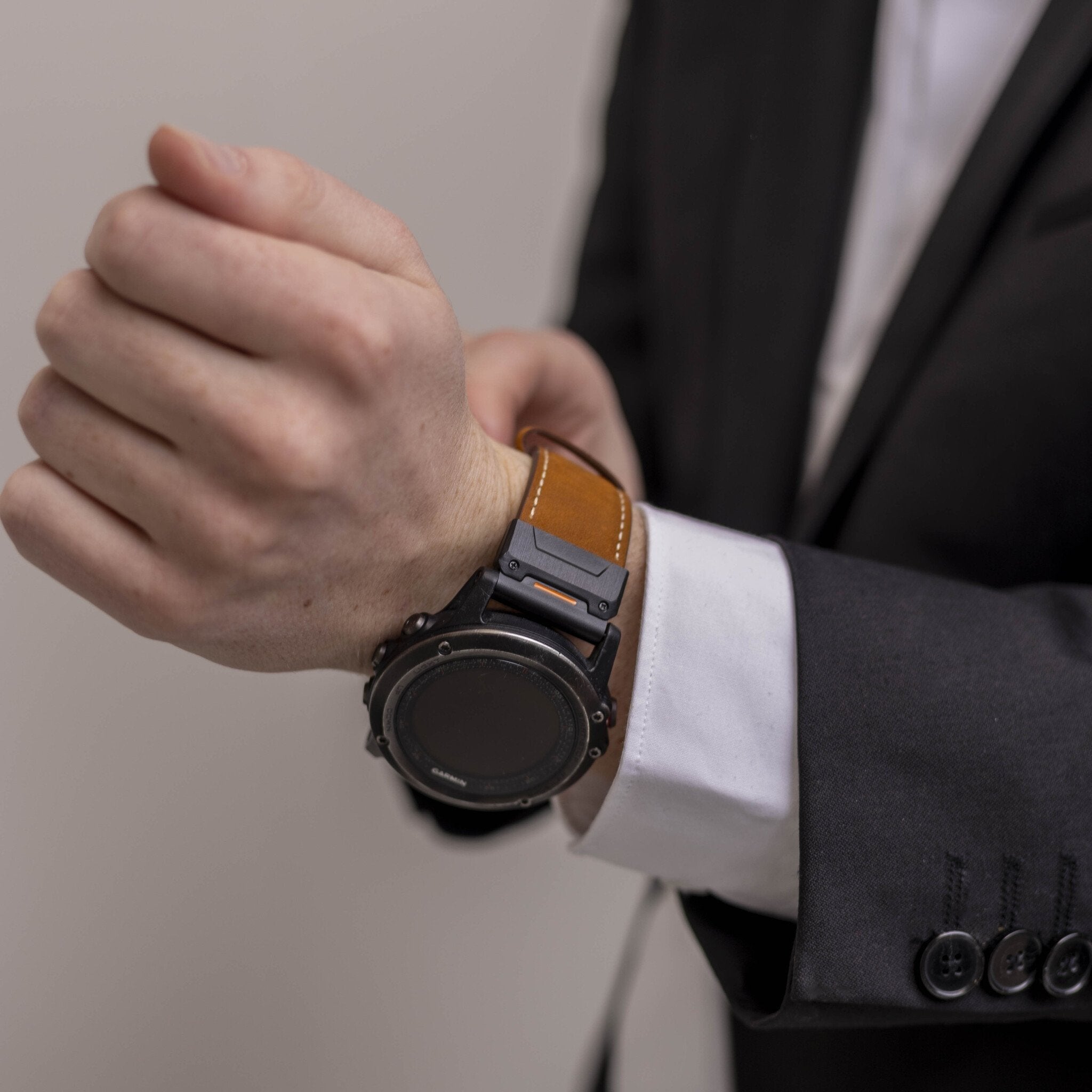 Garmin Descent G2 Echtes Lederarmband (Braun)