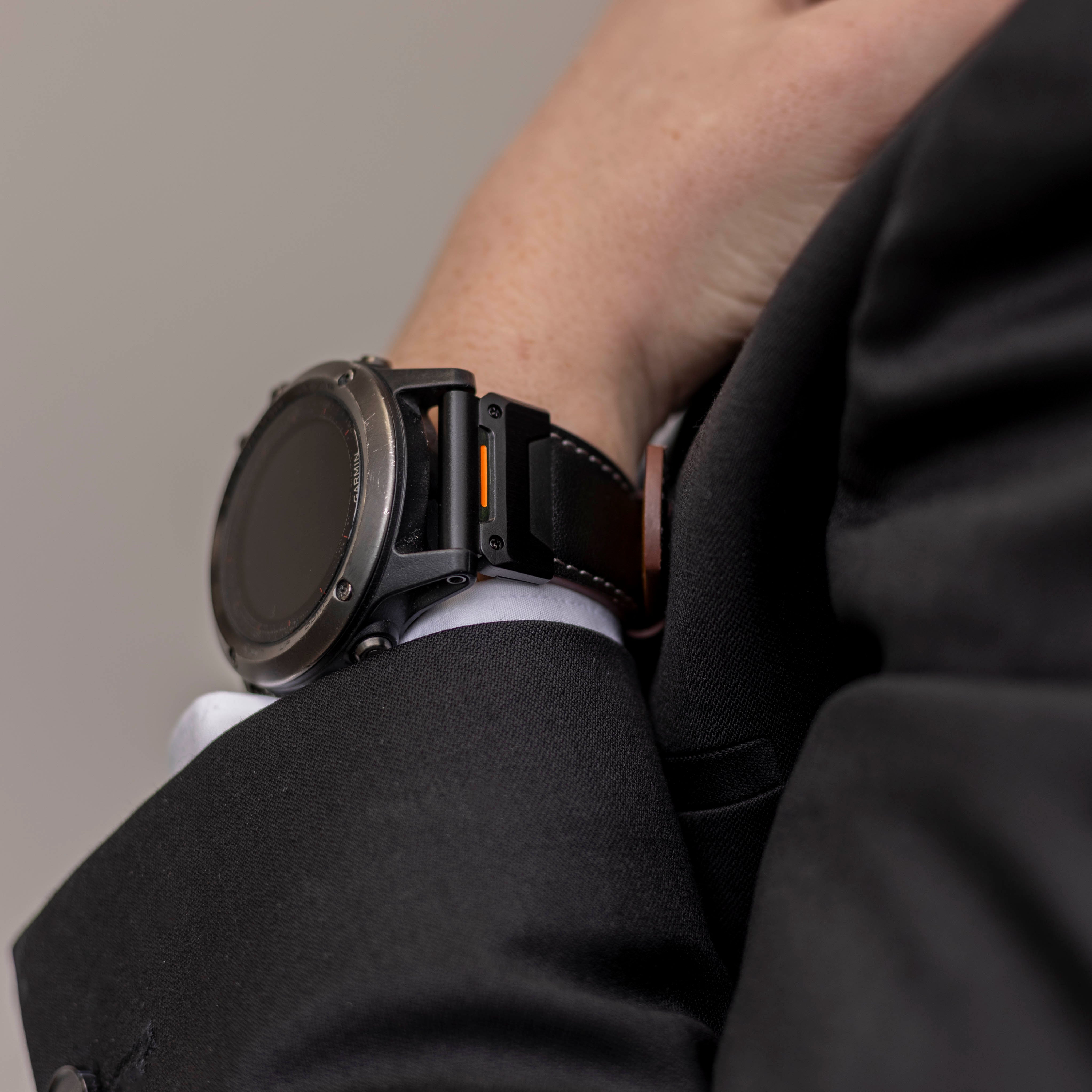 Garmin Fenix 5x / 6x Genuine Leather Strap (Black)