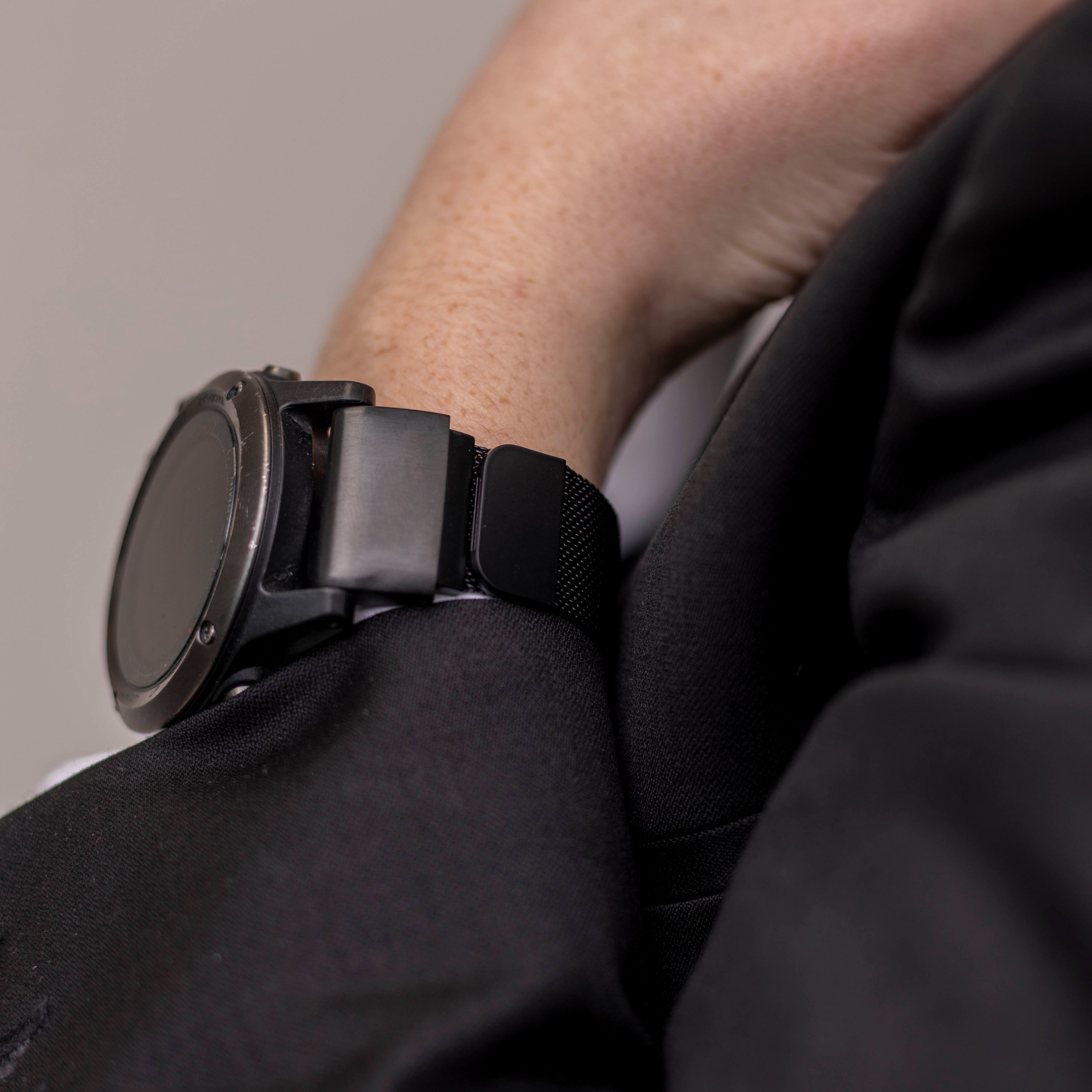 Garmin Quatix 3 / 6x / 7x Solar Milanese-Armband (Schwarz)