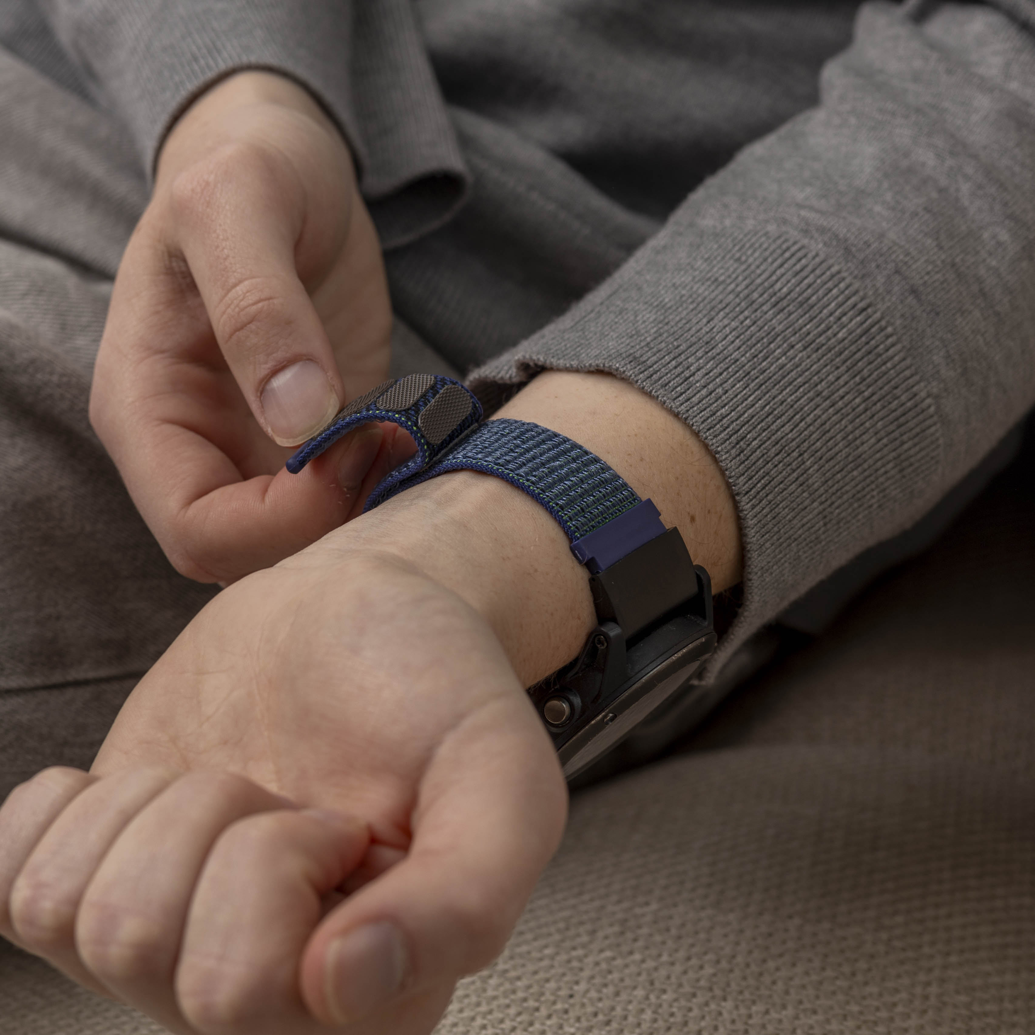 Garmin Fenix 8 - 51mm Nylon Buckle Strap (Blue)