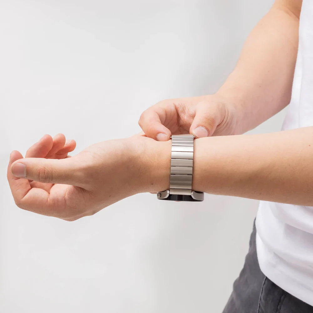 Coros Apex 2 Metalarmband (Silber)