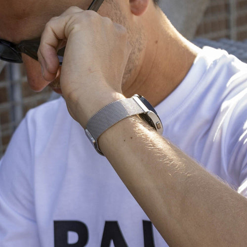 BALR Samsung Galaxy Watch 42mm Milanese Armband (Silber)