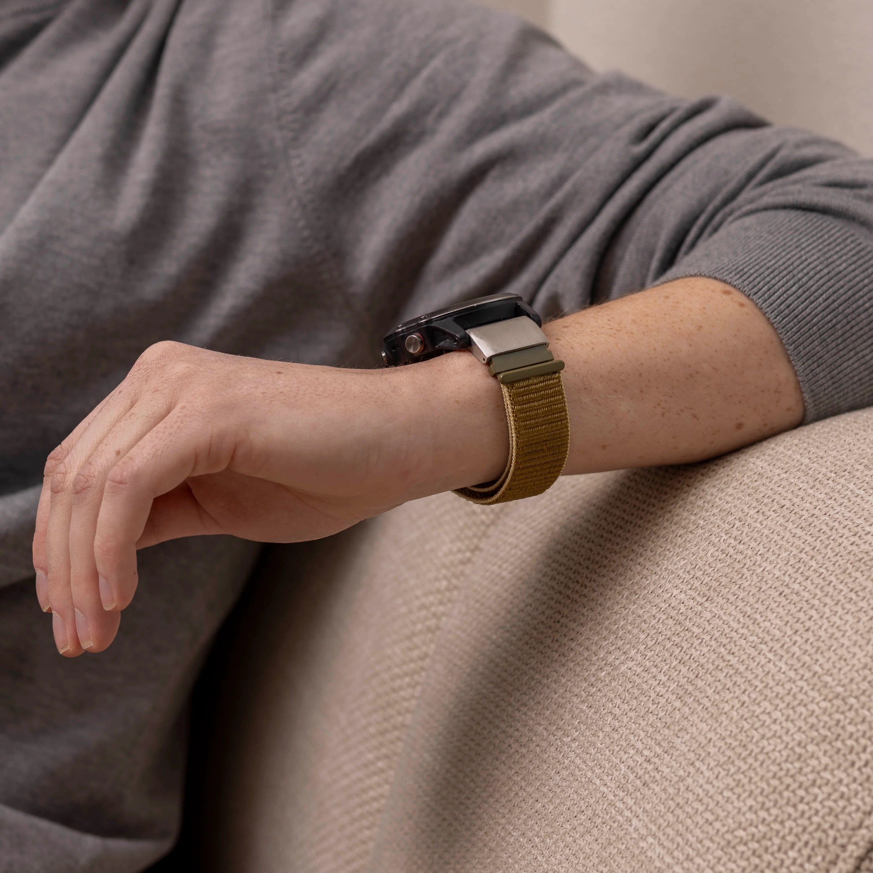 Garmin Fenix 7 Nylonarmband (Olivgrün)